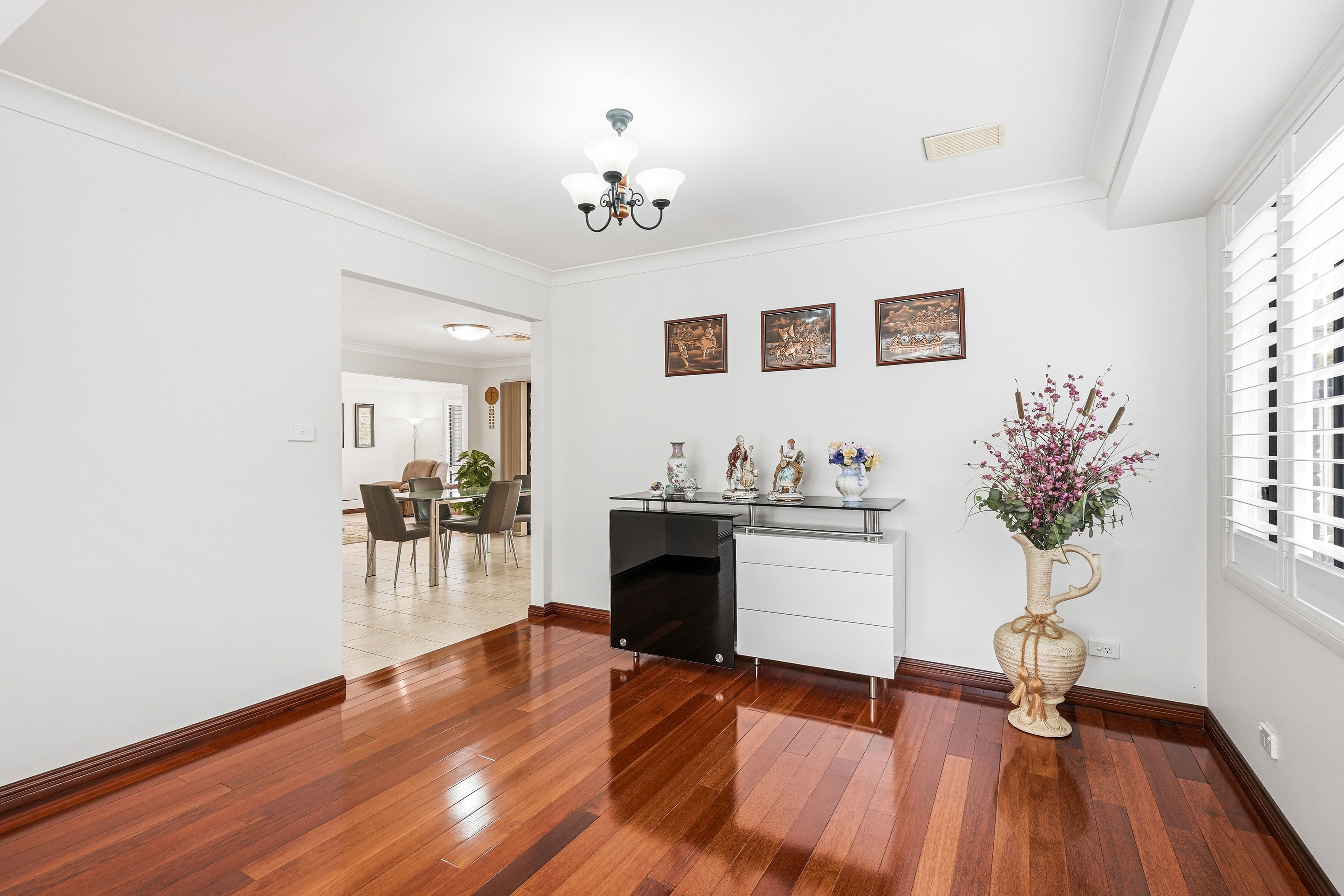 32 Paperbark Crescent — photo 3 of 17
