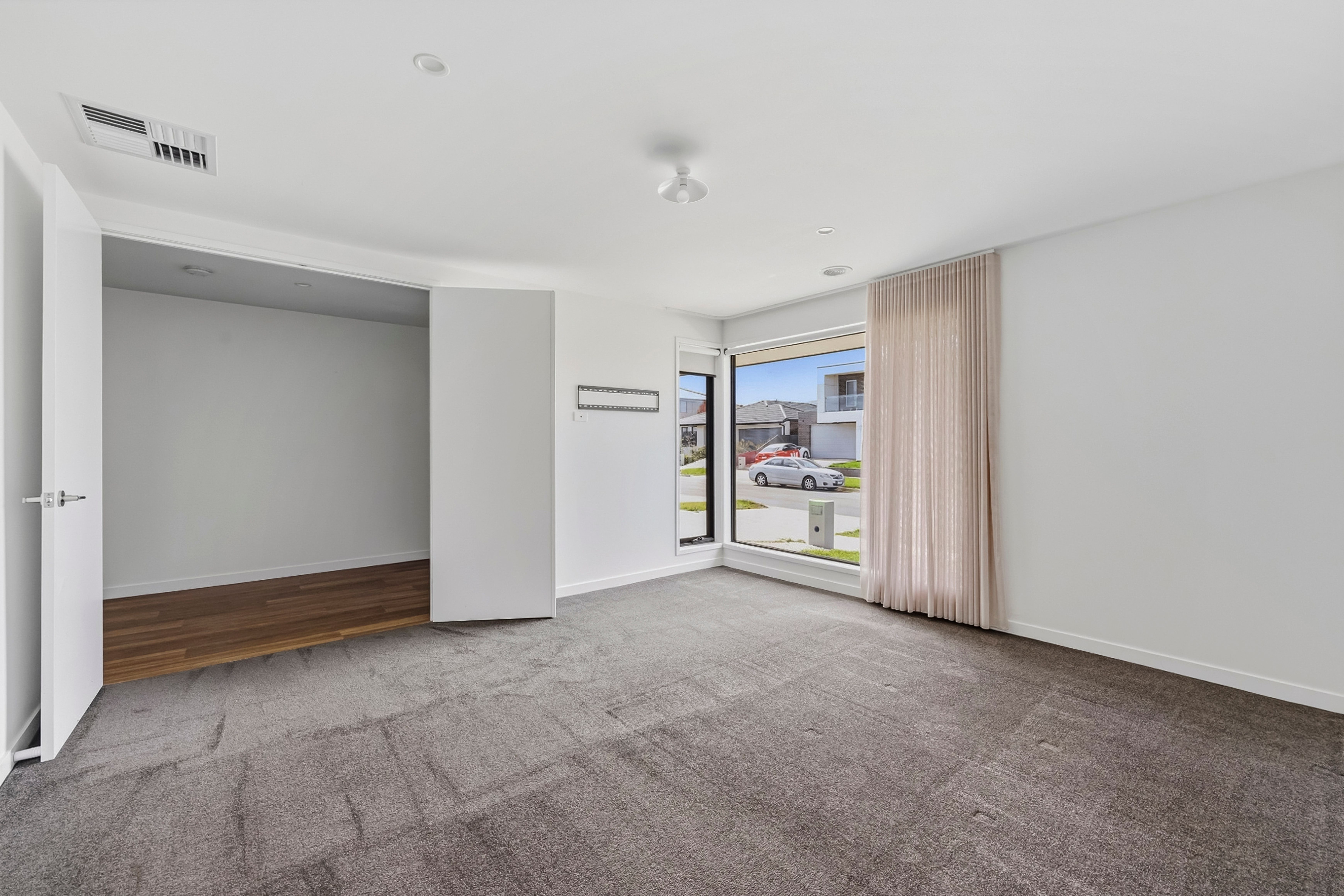 10 O'Rourke Street — photo 6 of 9