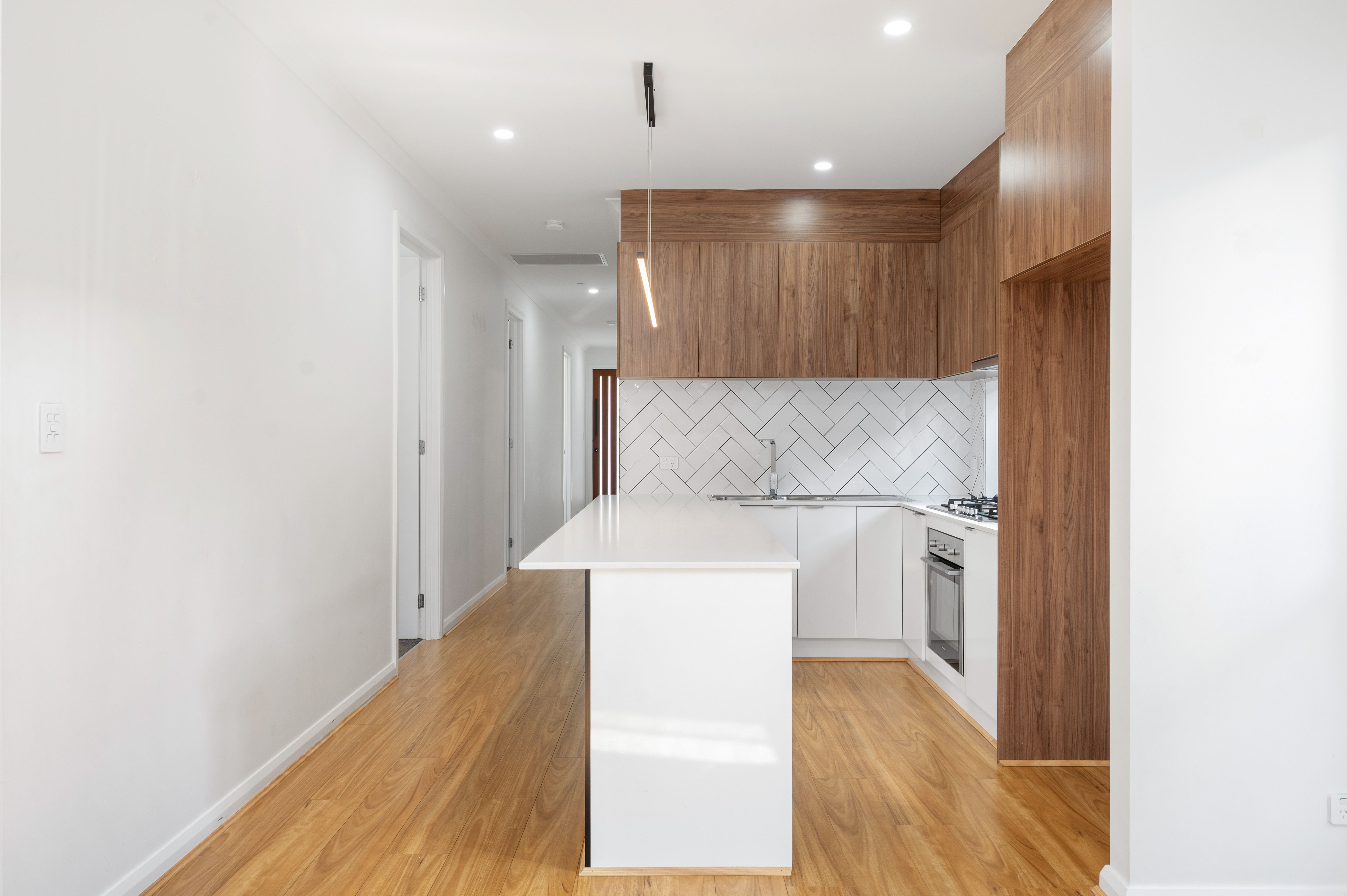 8B Hodge Road — photo 5 of 19