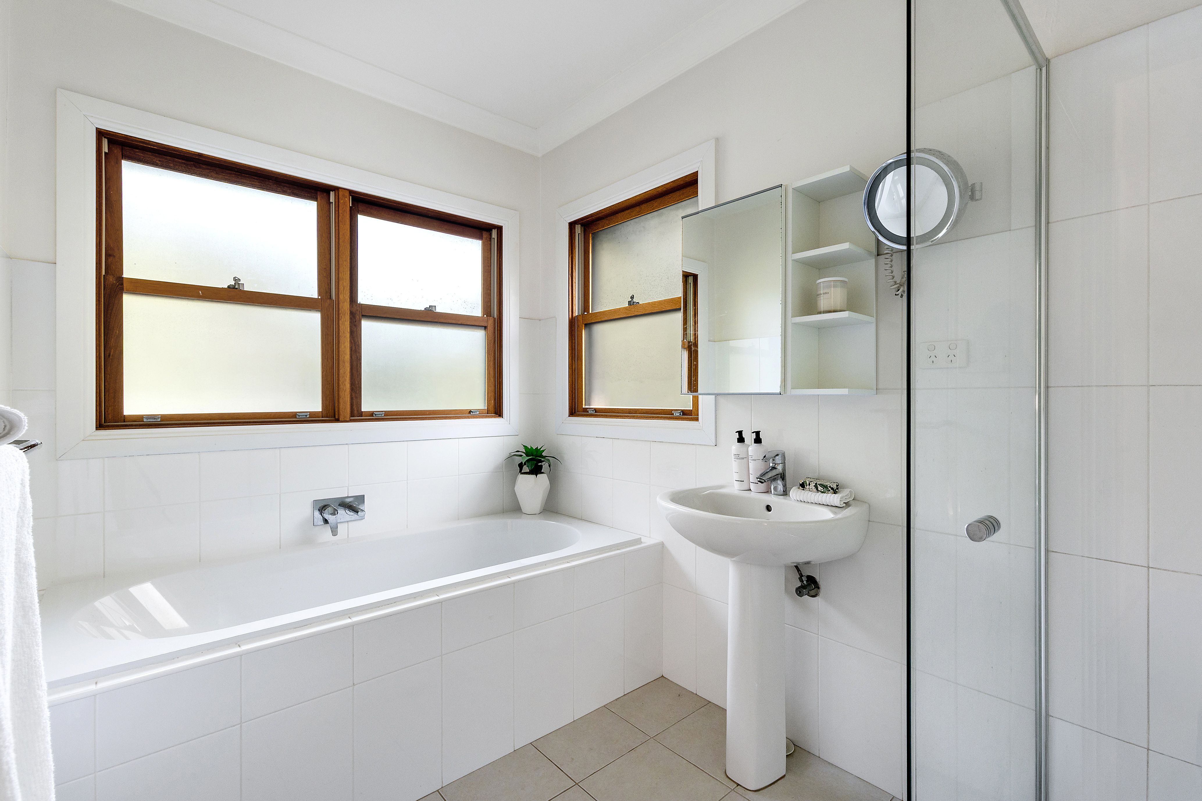 16A Carlotta Avenue — photo 8 of 11
