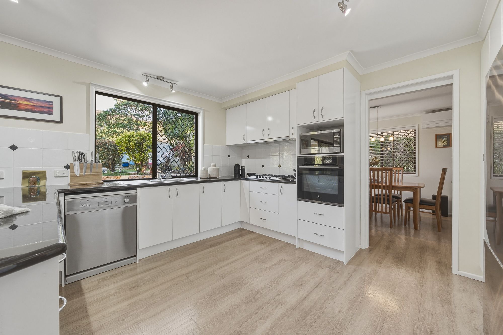 10 Loren Street — photo 18 of 26