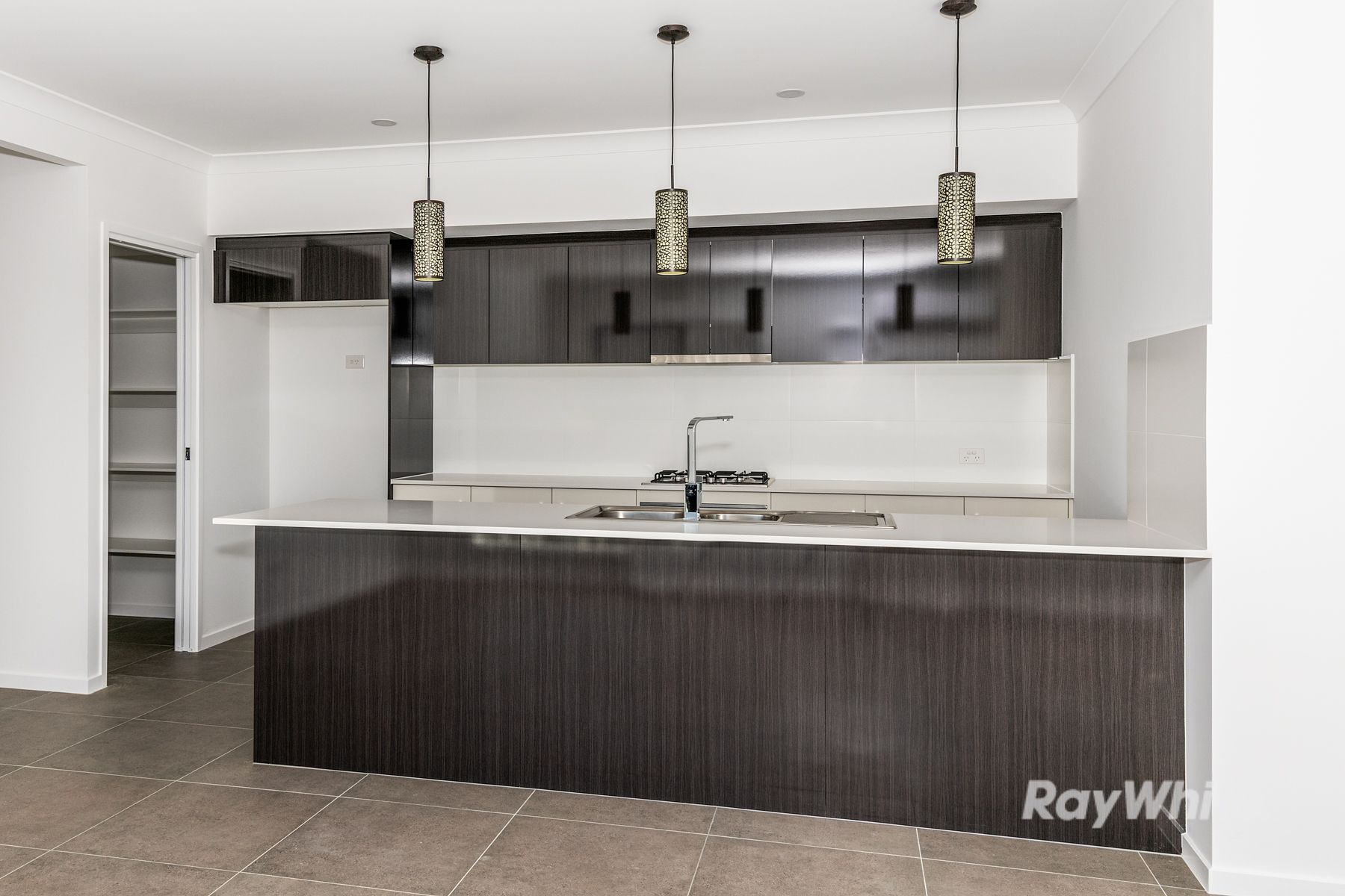 45 Gateway Drive, FLAGSTONE, QLD 4280
