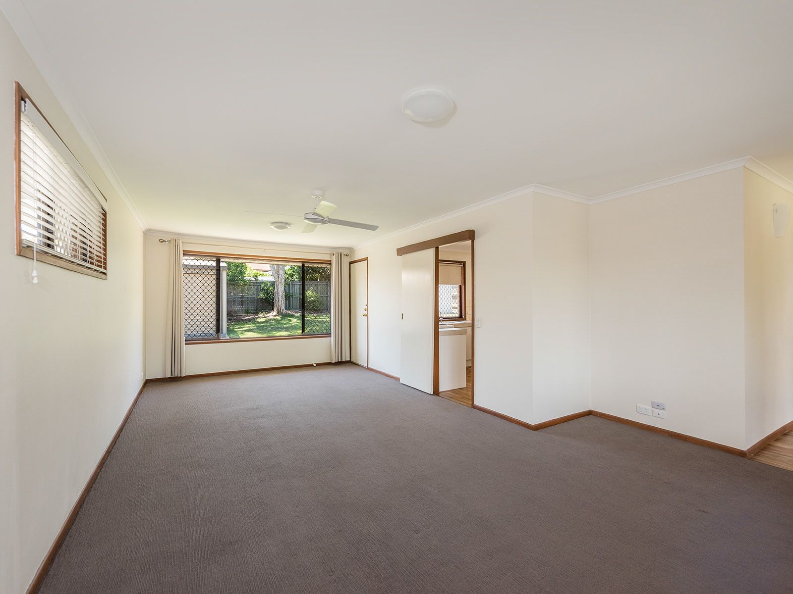 37 Briarwood Street, Carindale, QLD 4152