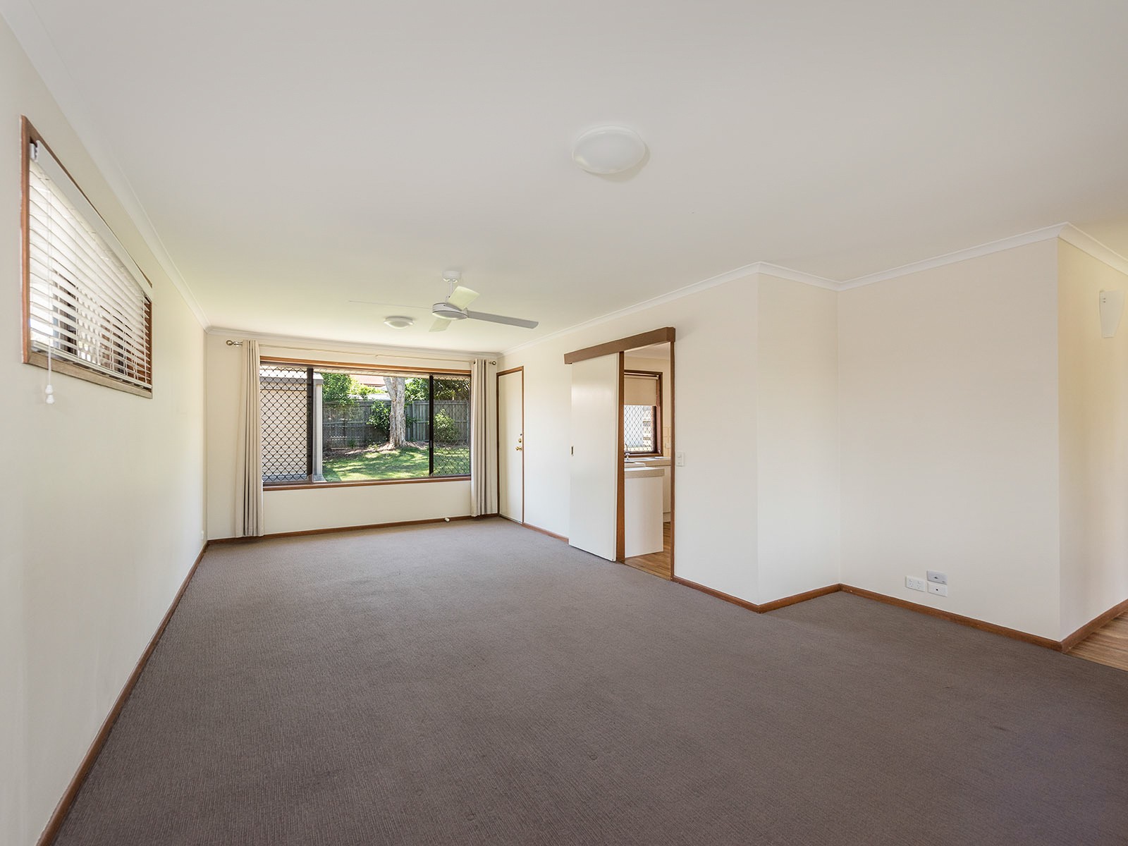 37 Briarwood Street, Carindale, QLD 4152