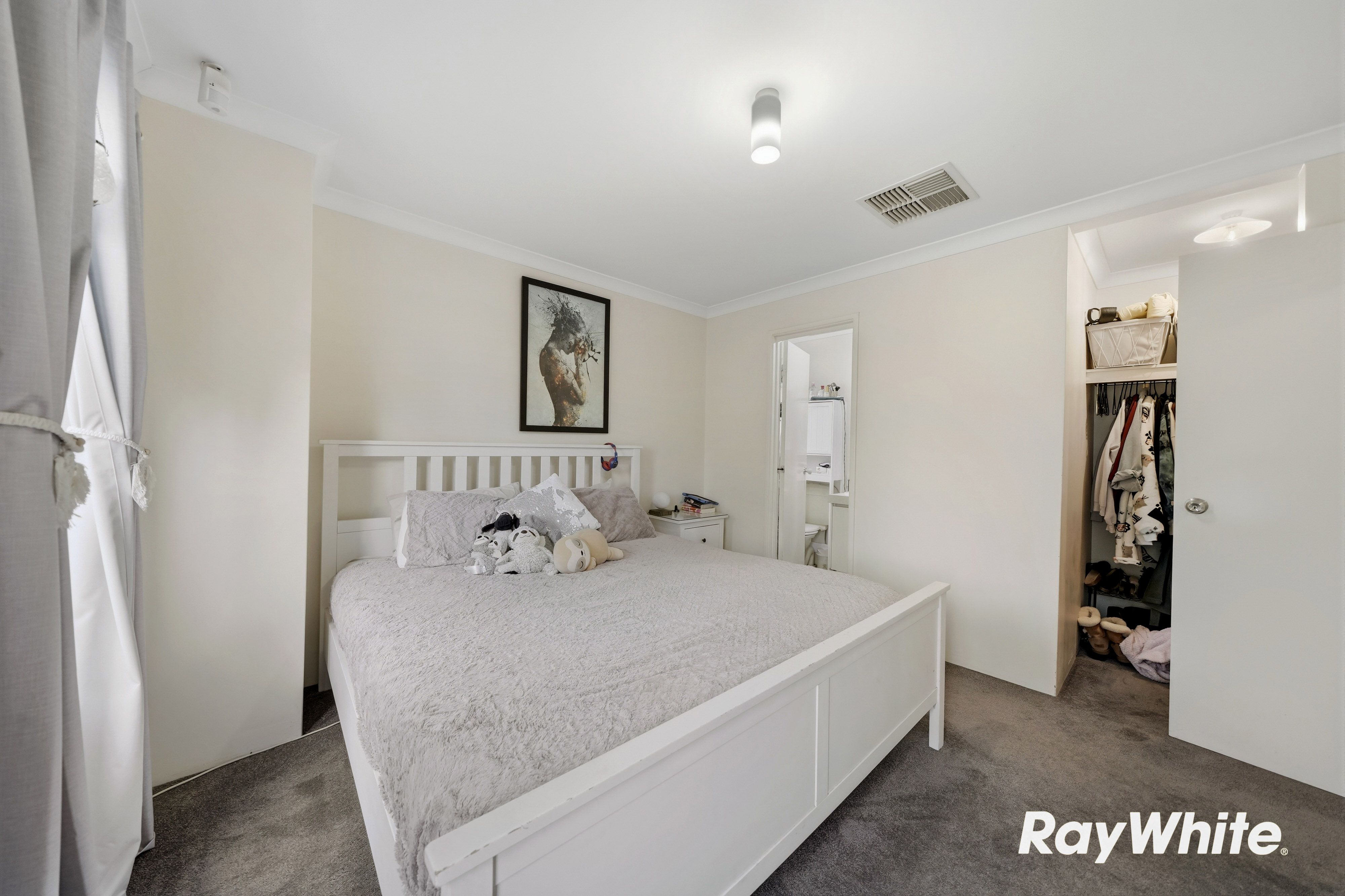 3 Silver Swan Road — photo 14 of 25