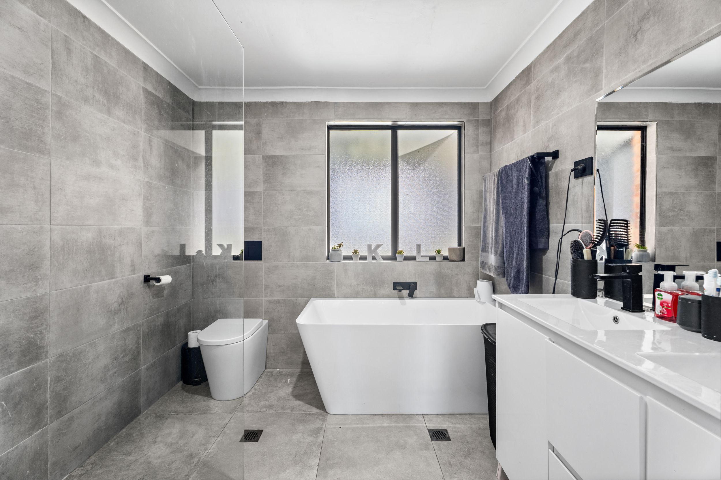 4 & 4a Windmill Place, Werrington Downs, NSW