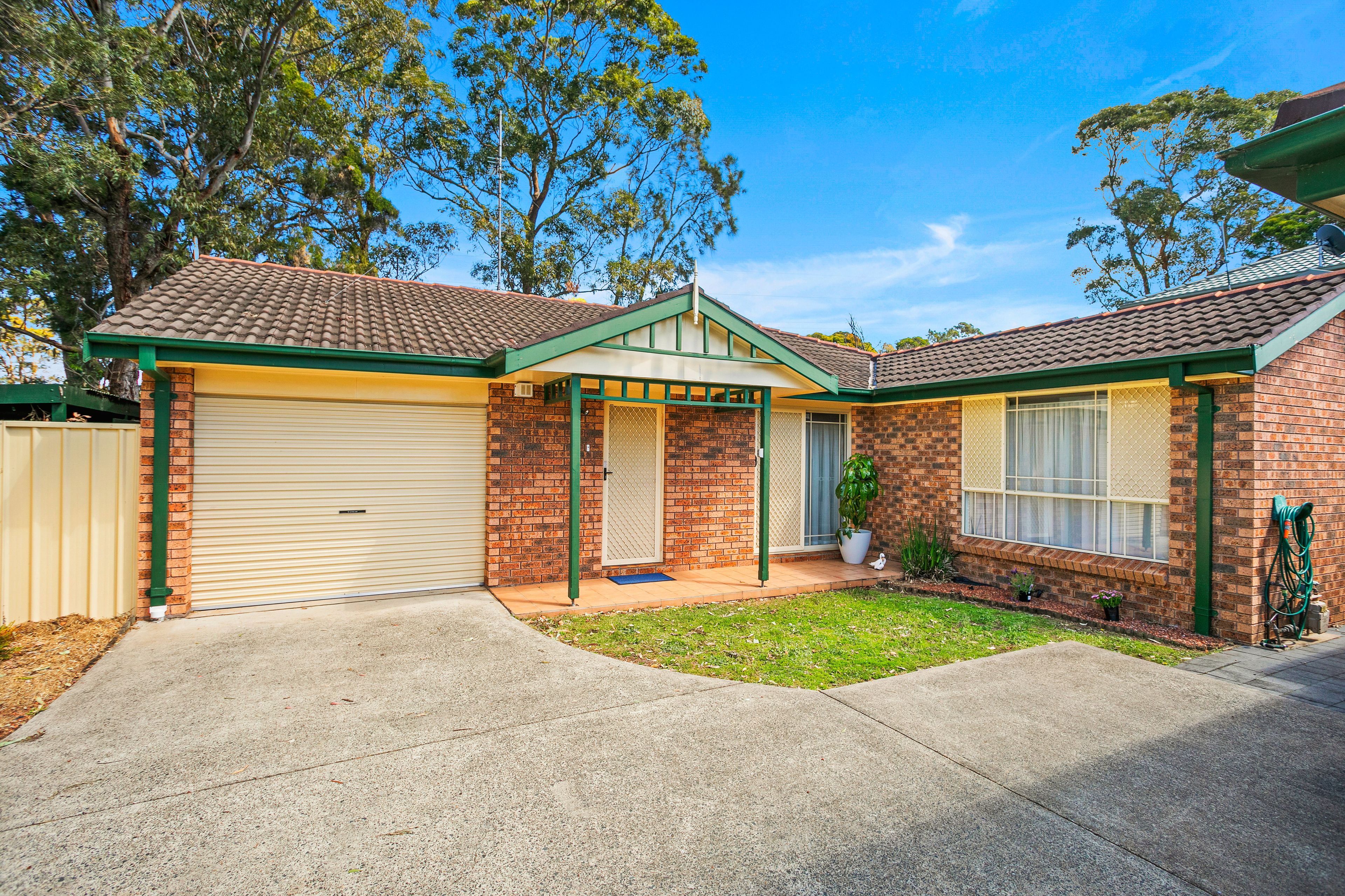 16 Koona Street, Albion Park Rail NSW 2527