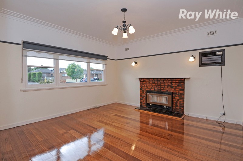 15 Cash Street, Kingsbury, VIC 3083