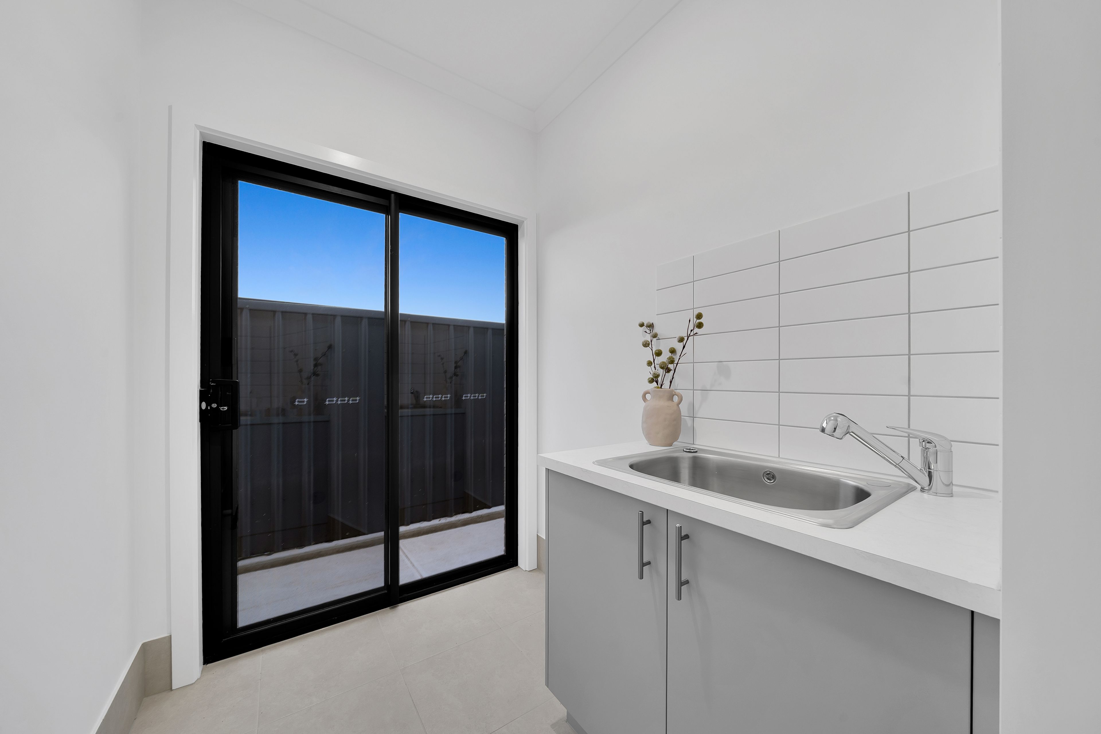 4 Prado Street — photo 15 of 19