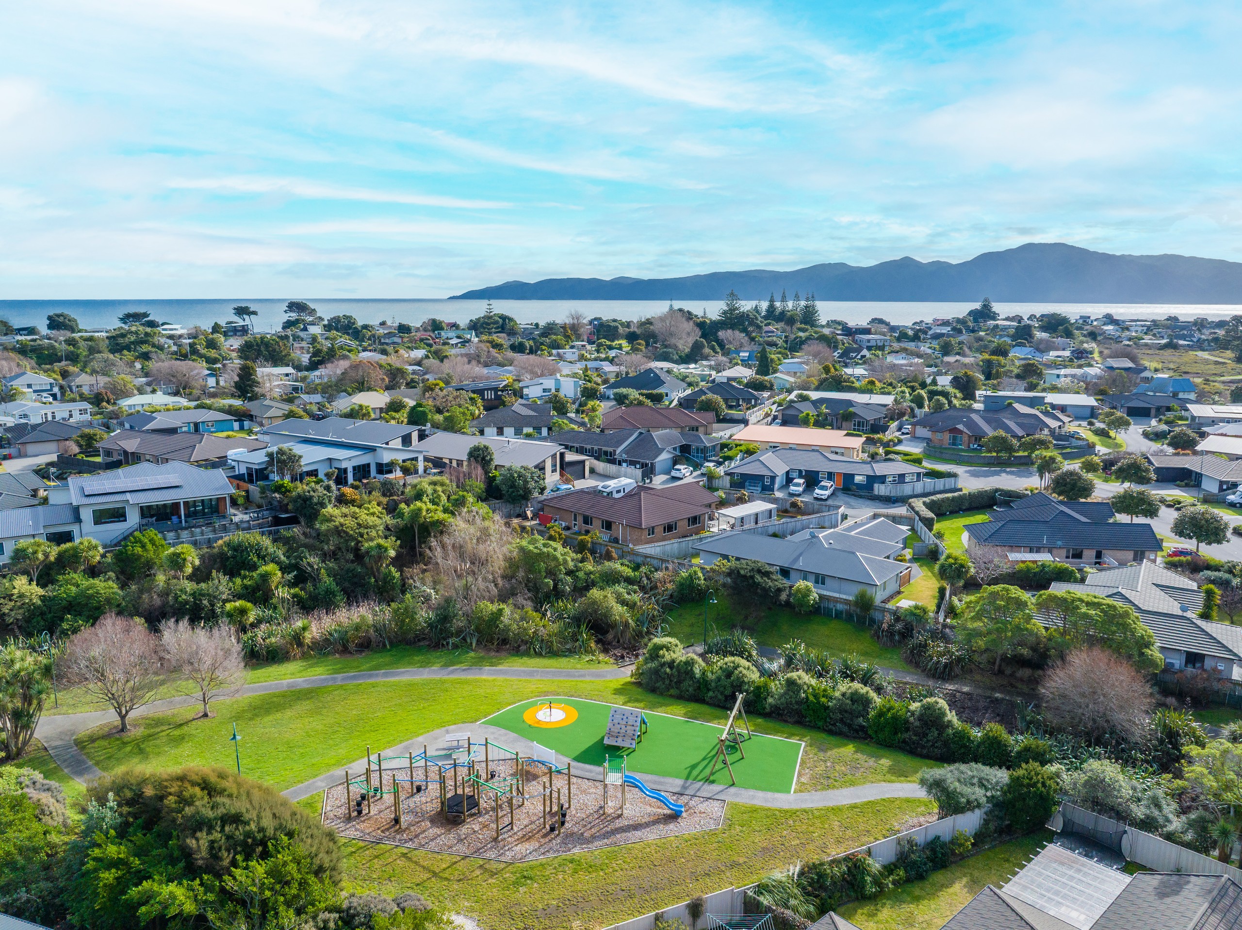 44 Simpson Crescent, Raumati Beach, Kapiti Coast District