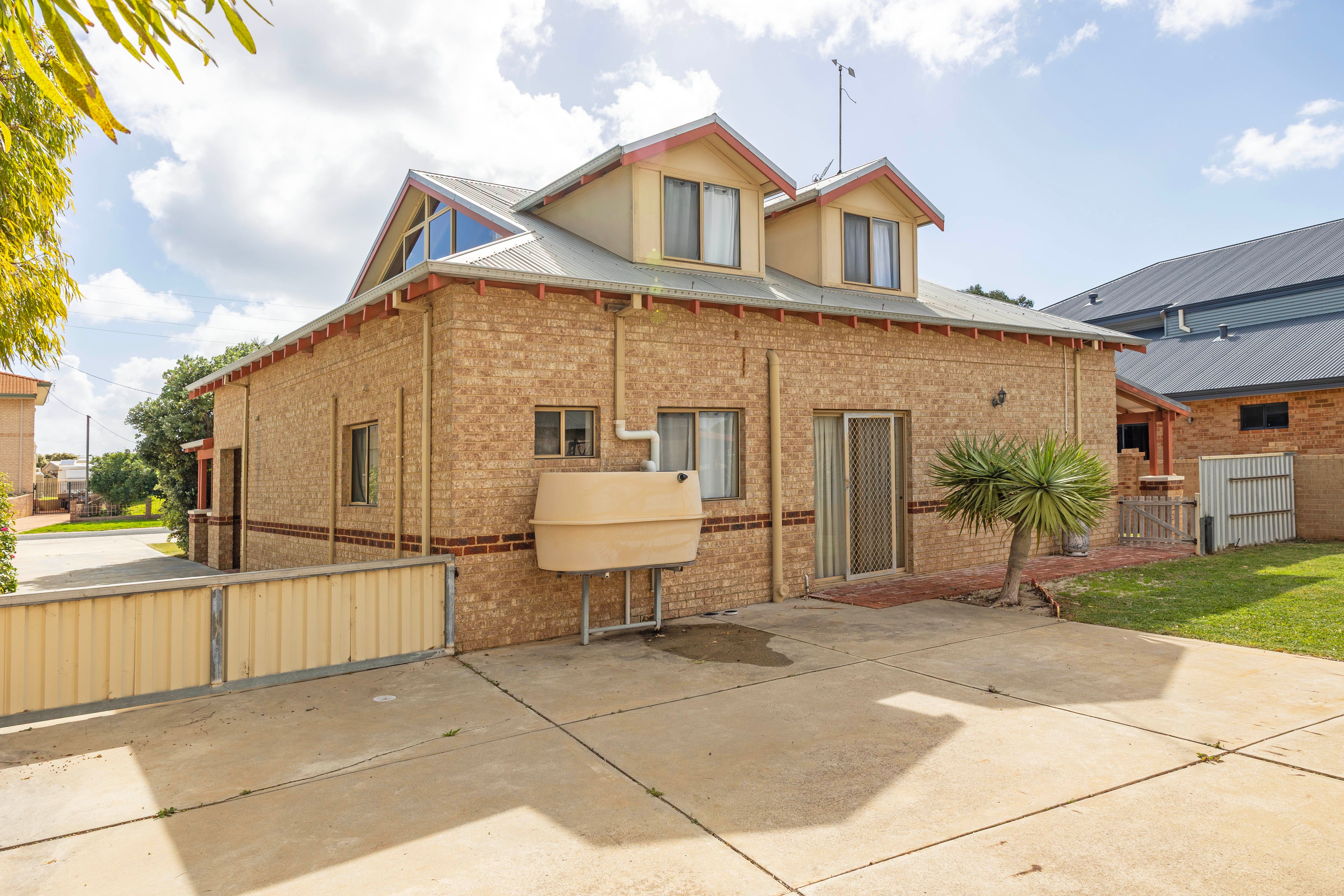 4 Whitburn Place — photo 28 of 28