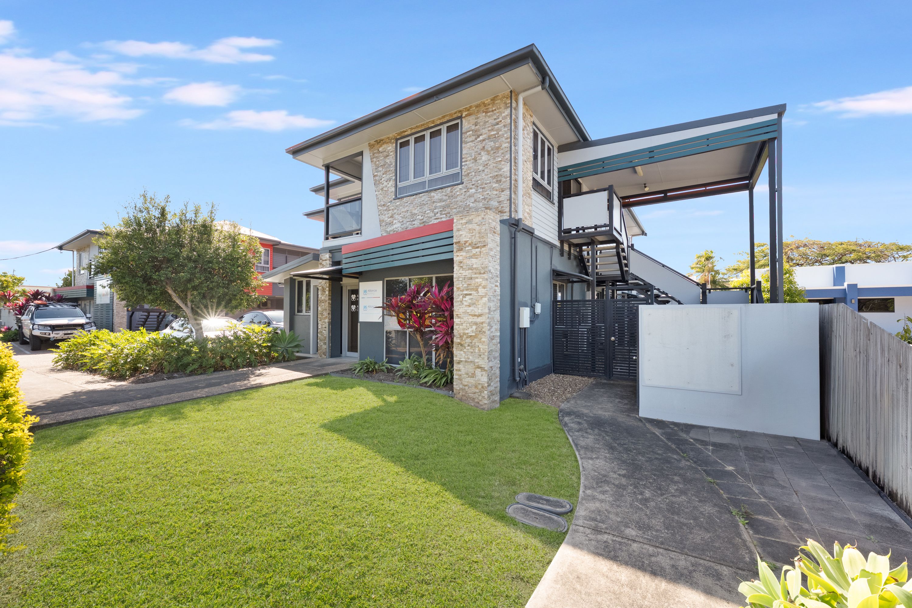 2/179-181 Ross River Road, Mundingburra, QLD 4812