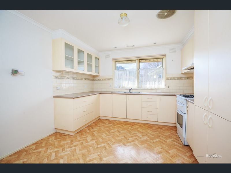 9 Janden Close, Knoxfield, VIC 3180