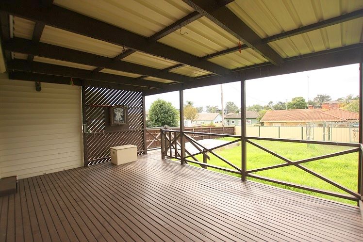 52 Bradbury Avenue, Campbelltown, NSW 2560