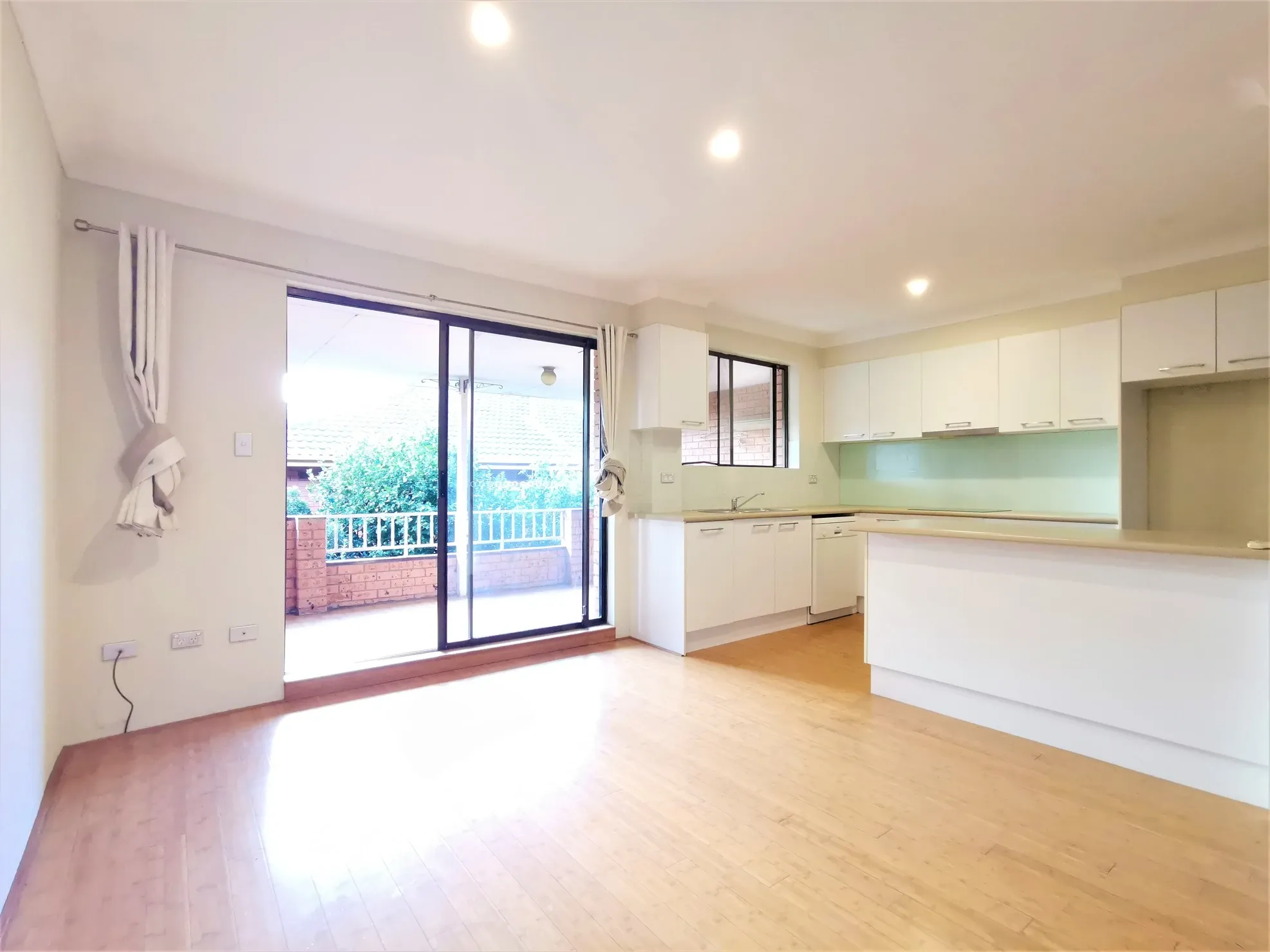 24/2 Caledonian Street, Bexley, NSW 2207