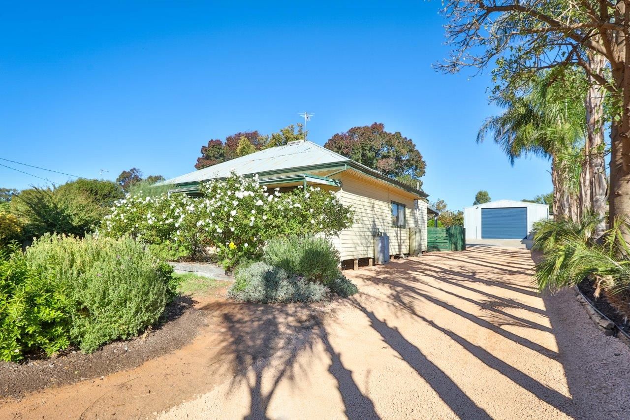 16 Chaffey Street, Merbein, VIC 3505