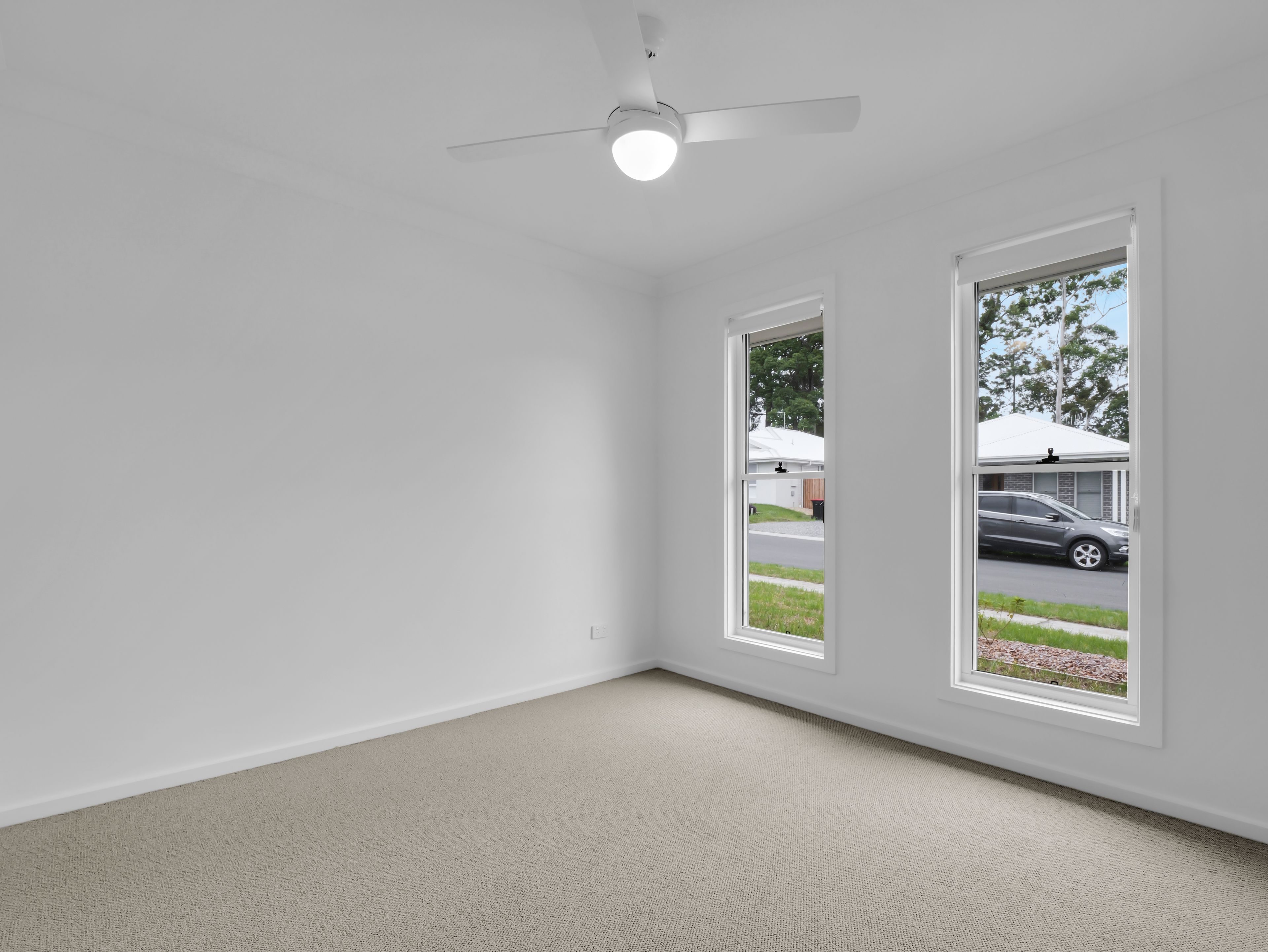 10 Broadaxe Way — photo 6 of 9