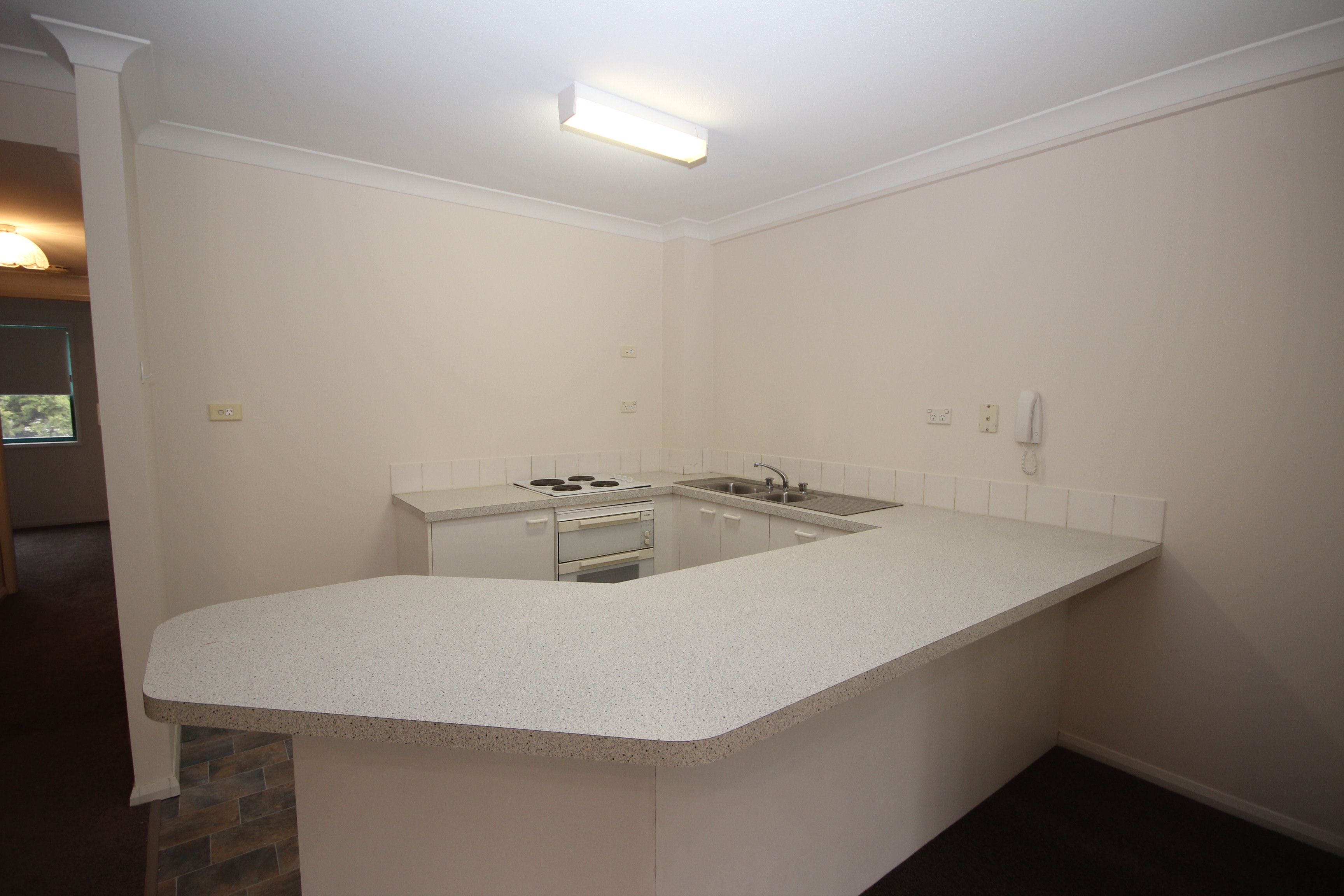 58/53 McMillan Crescent — photo 10 of 19