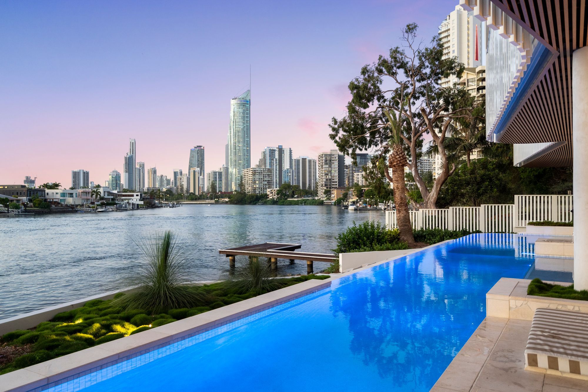1404/1 Cannes Avenue, Surfers Paradise, QLD 4217