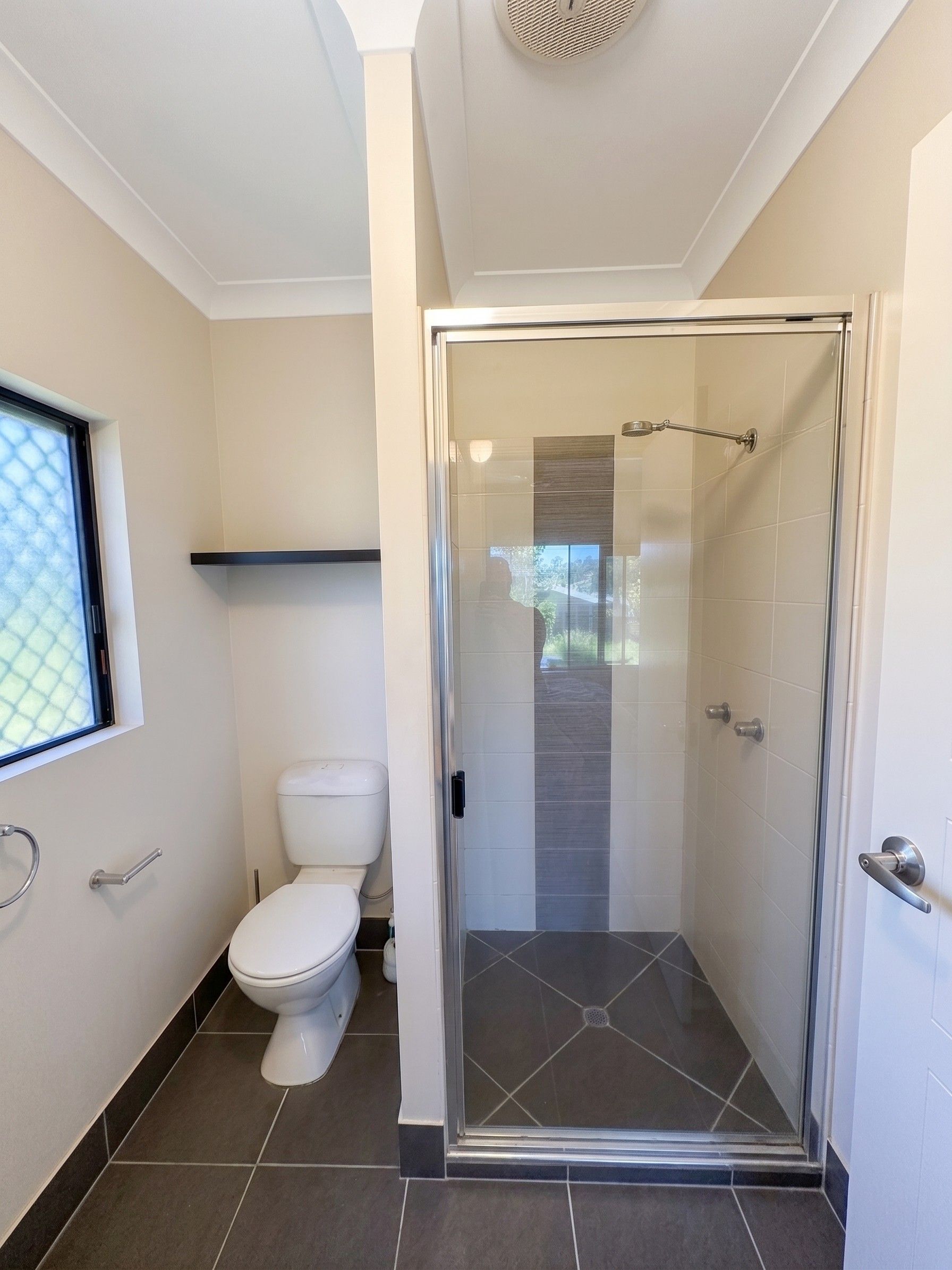 4 Ellwood Close — photo 17 of 27