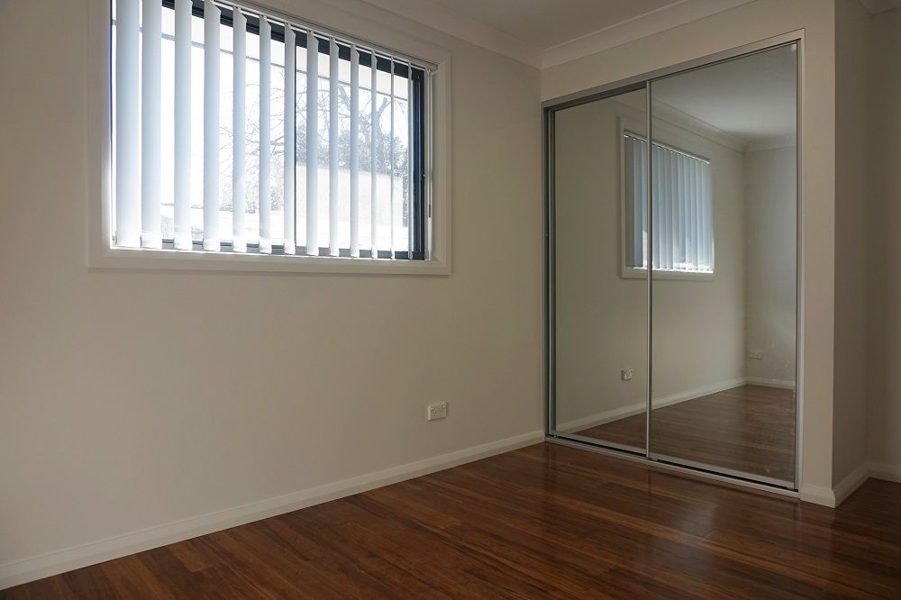 8A MERRIMAN, Airds, NSW 2560