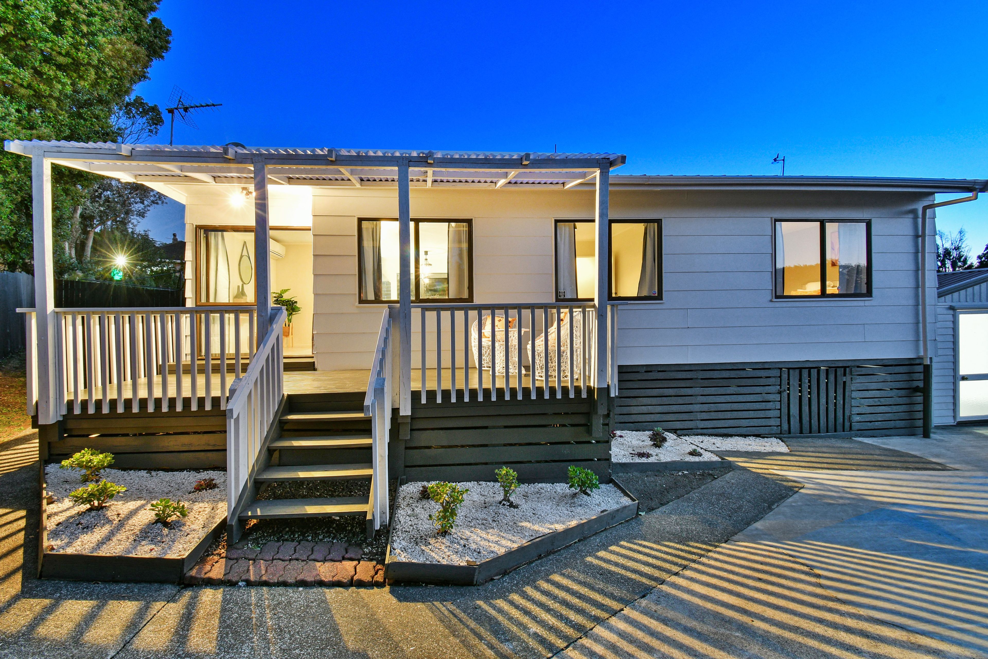 2/226A Dominion Road, Papakura, Papakura