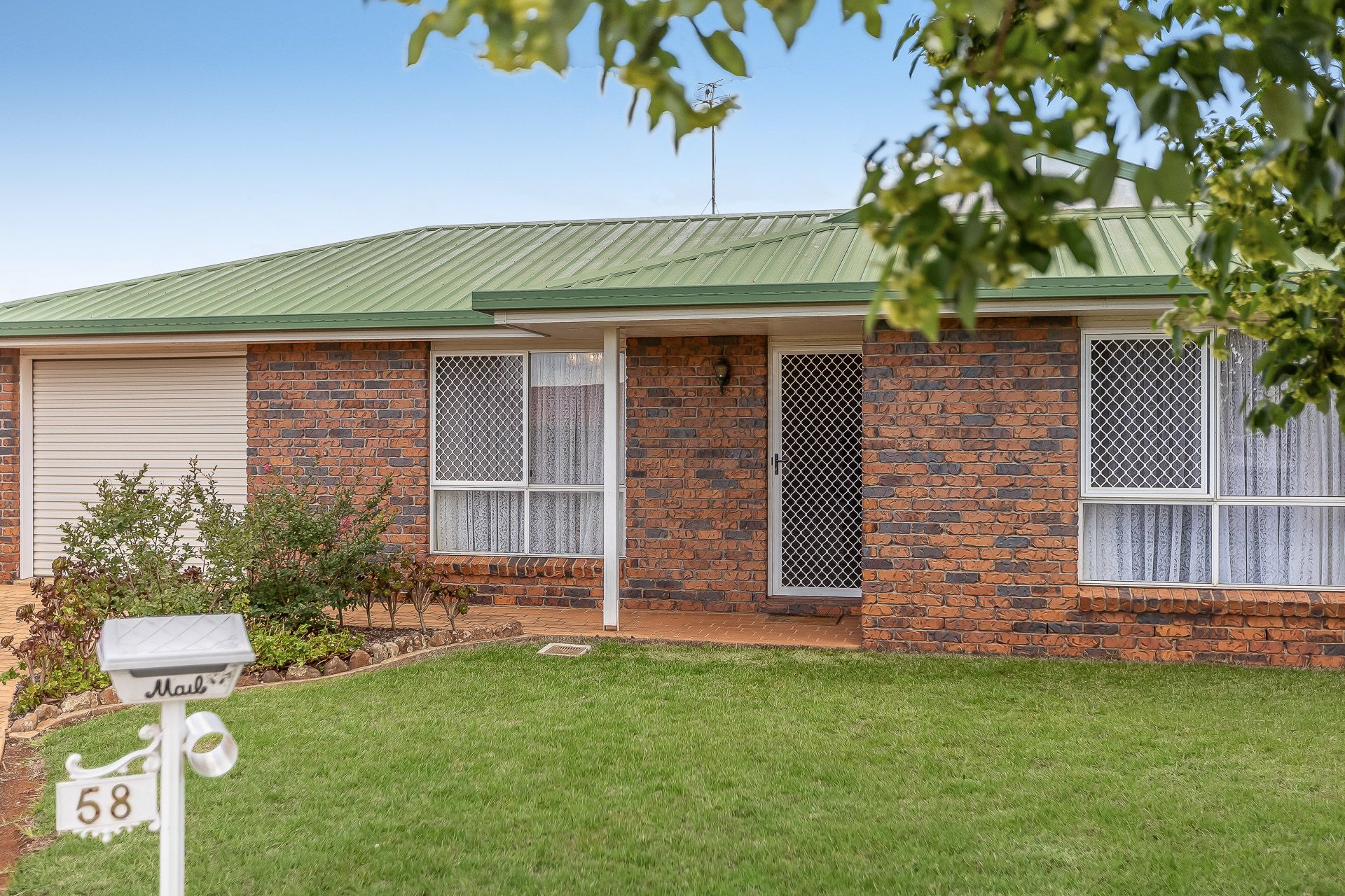 58 Broadfoot Street, Kearneys Spring, QLD 4350