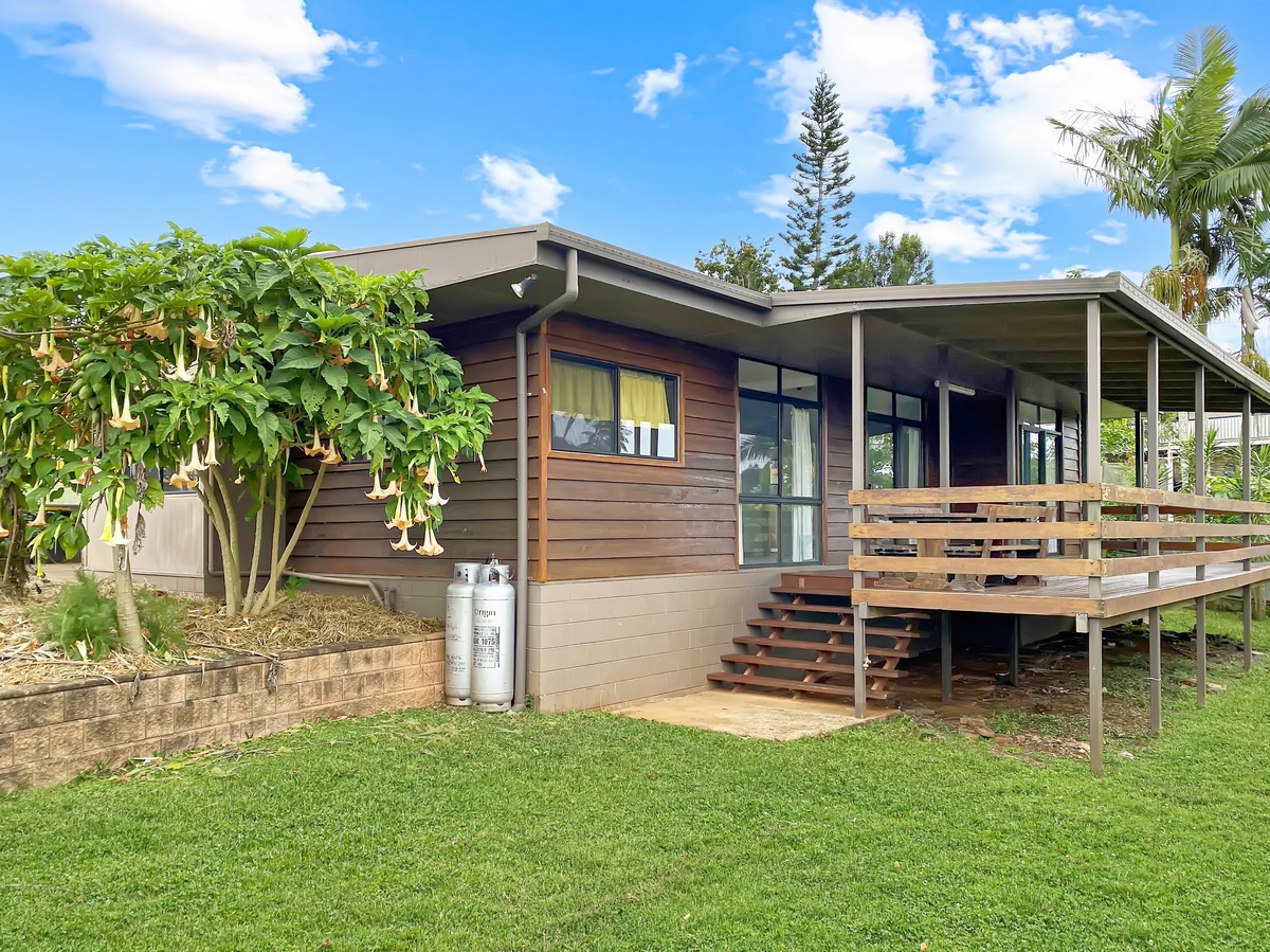 4 Alamanda Close, Yungaburra, QLD 4884