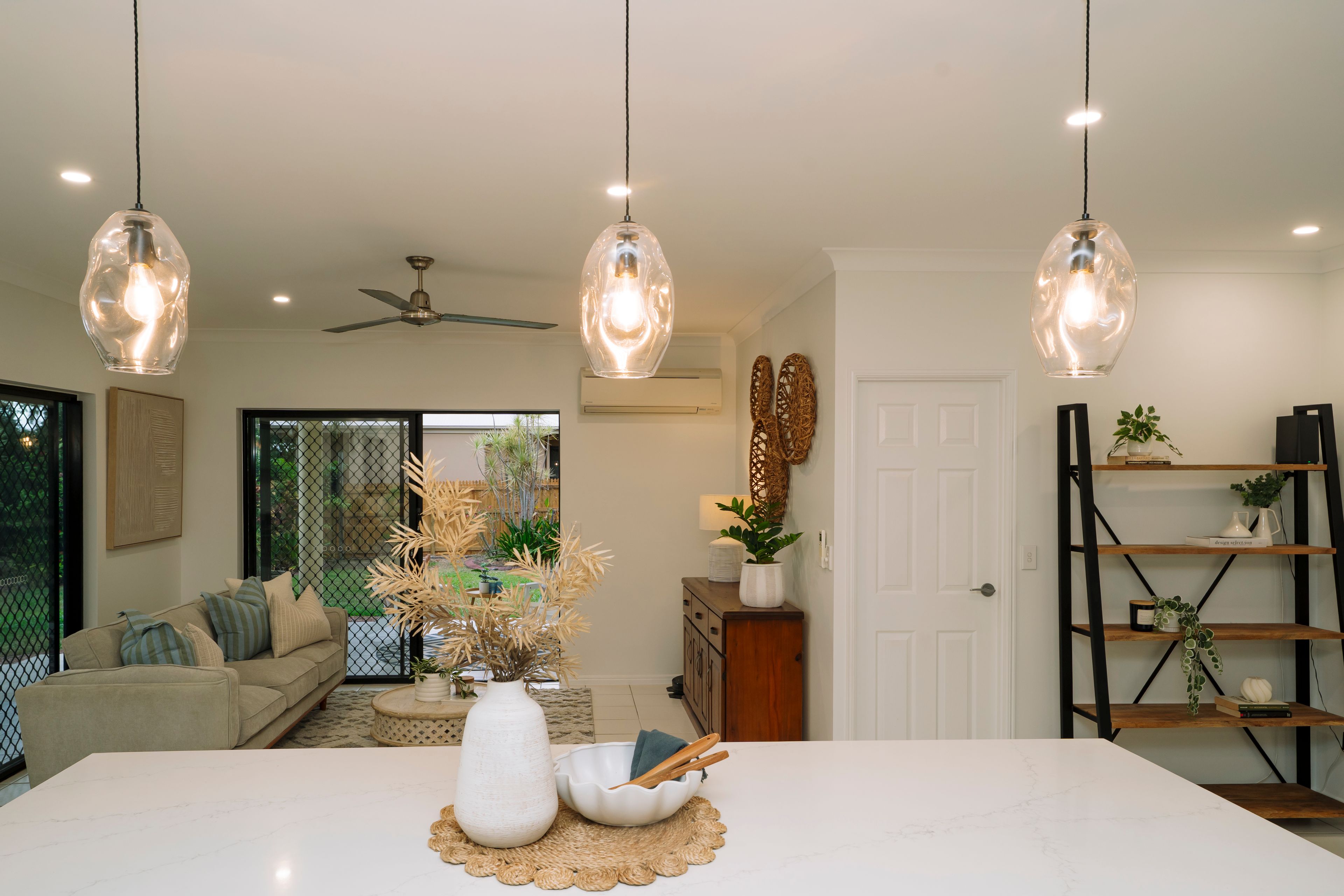 9 Perisher Court, Mount Louisa, QLD 4814