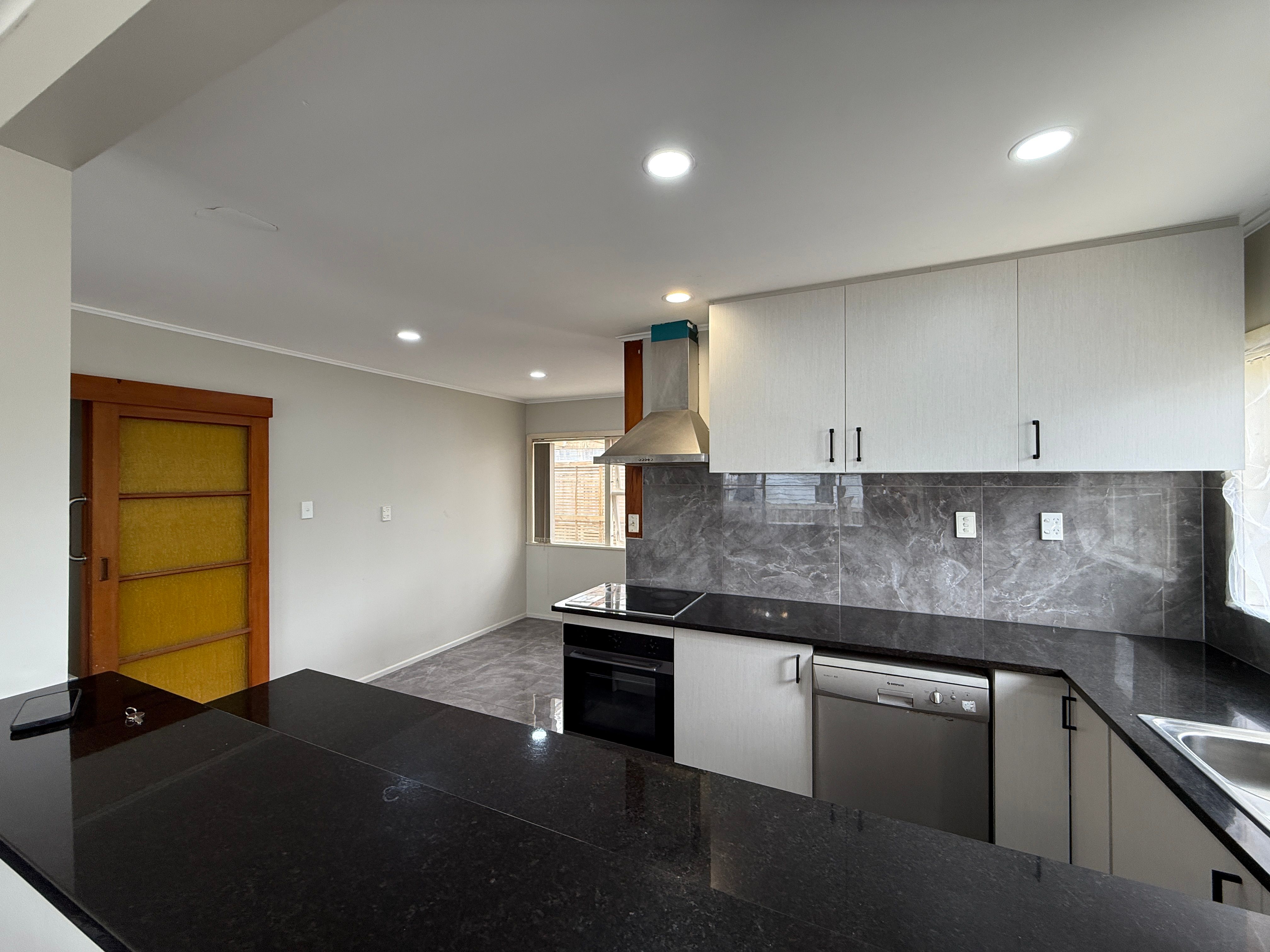 51A Stottholm Road, Green Bay, Waitakere City