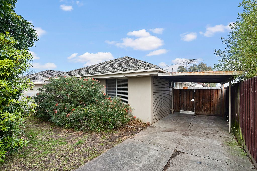4/82 Kelvinside Road — photo from Ray White Frankston