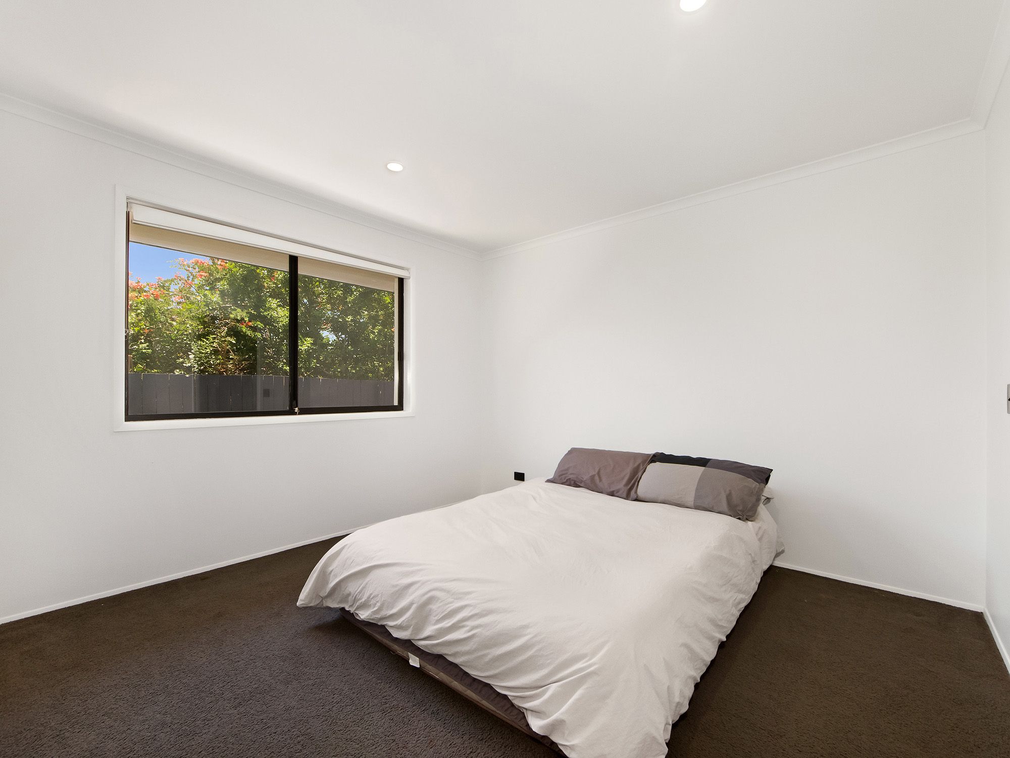 1/41 Alexander Drive — photo 7 of 11