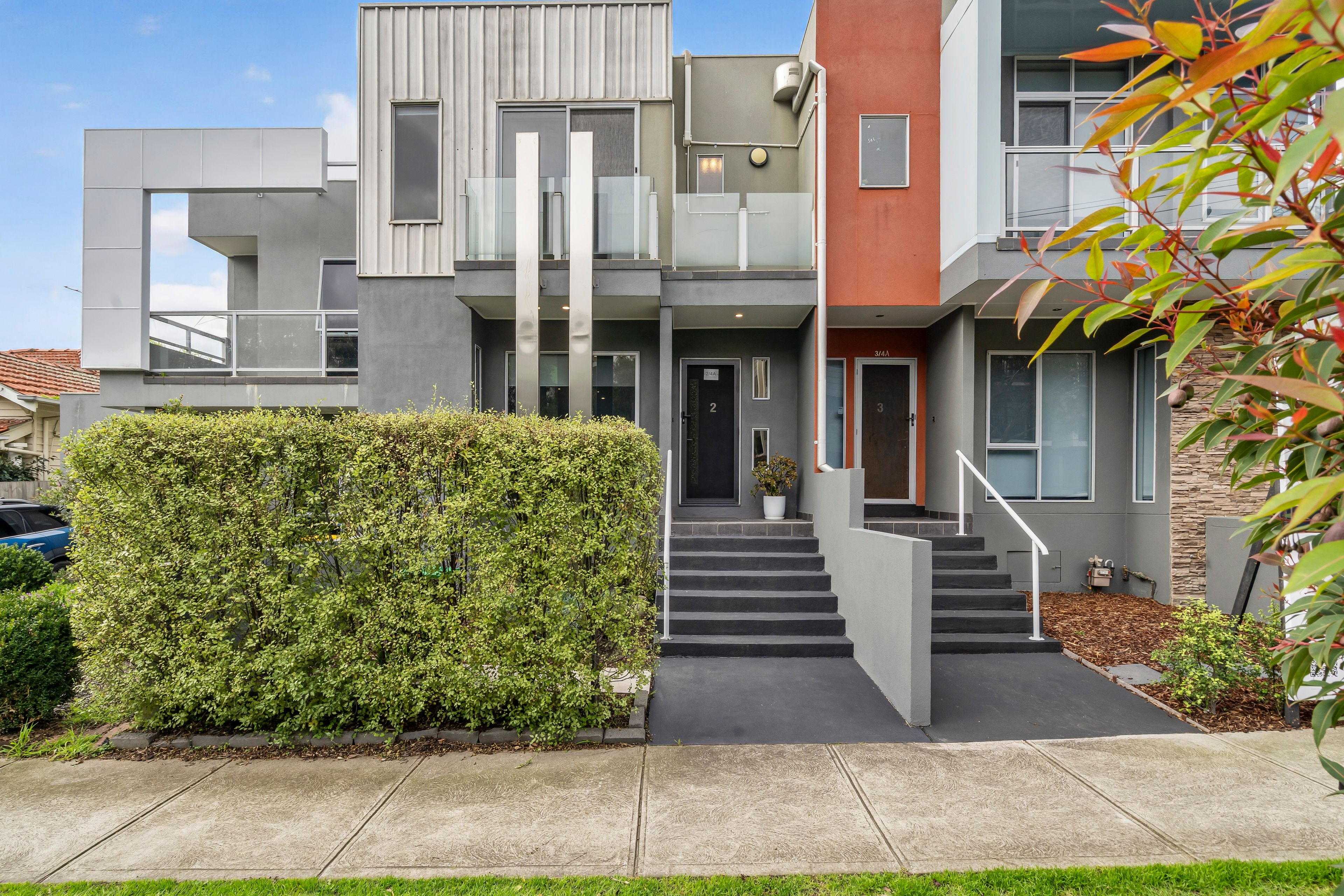 2/4A Duggan Street — photo from Ray White Coburg