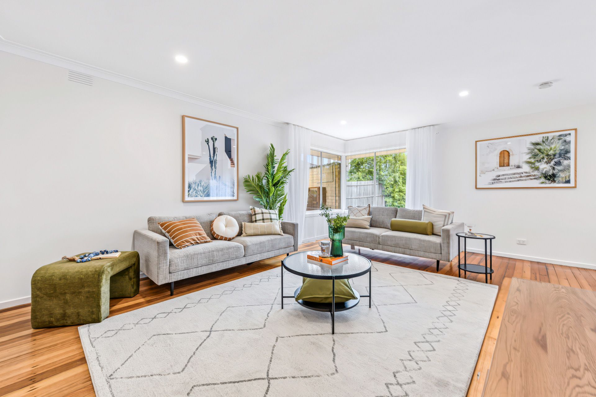 21 Lotus Crescent — photo 3 of 14