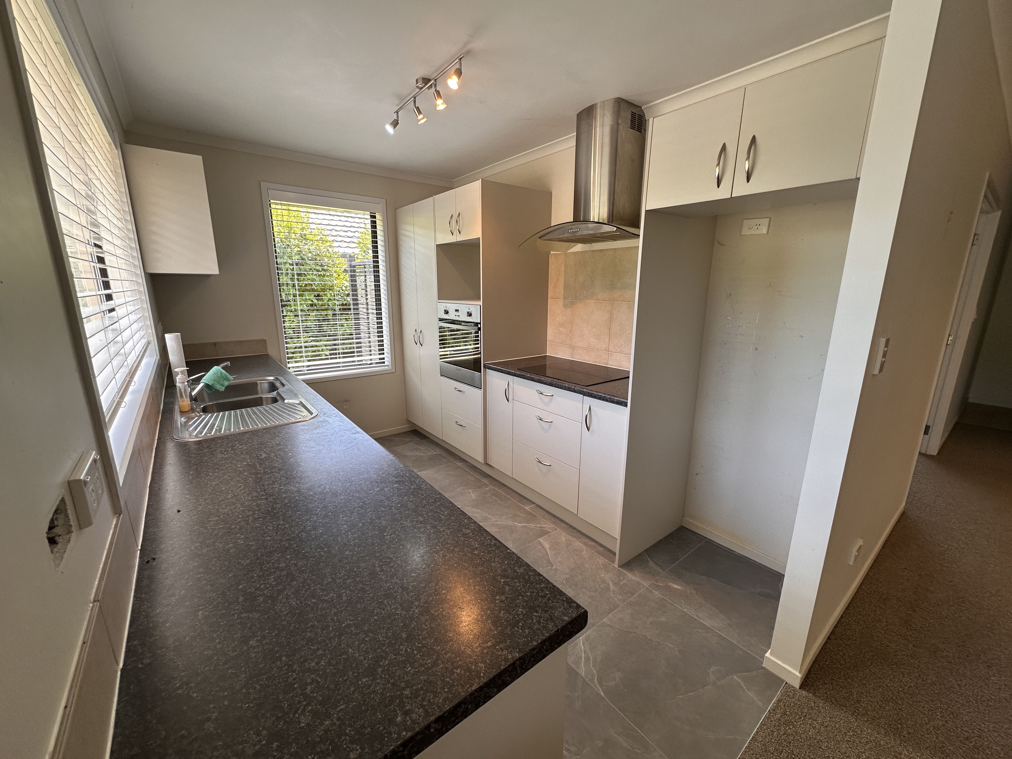 24 Mandalay Place, Waiuku, Franklin