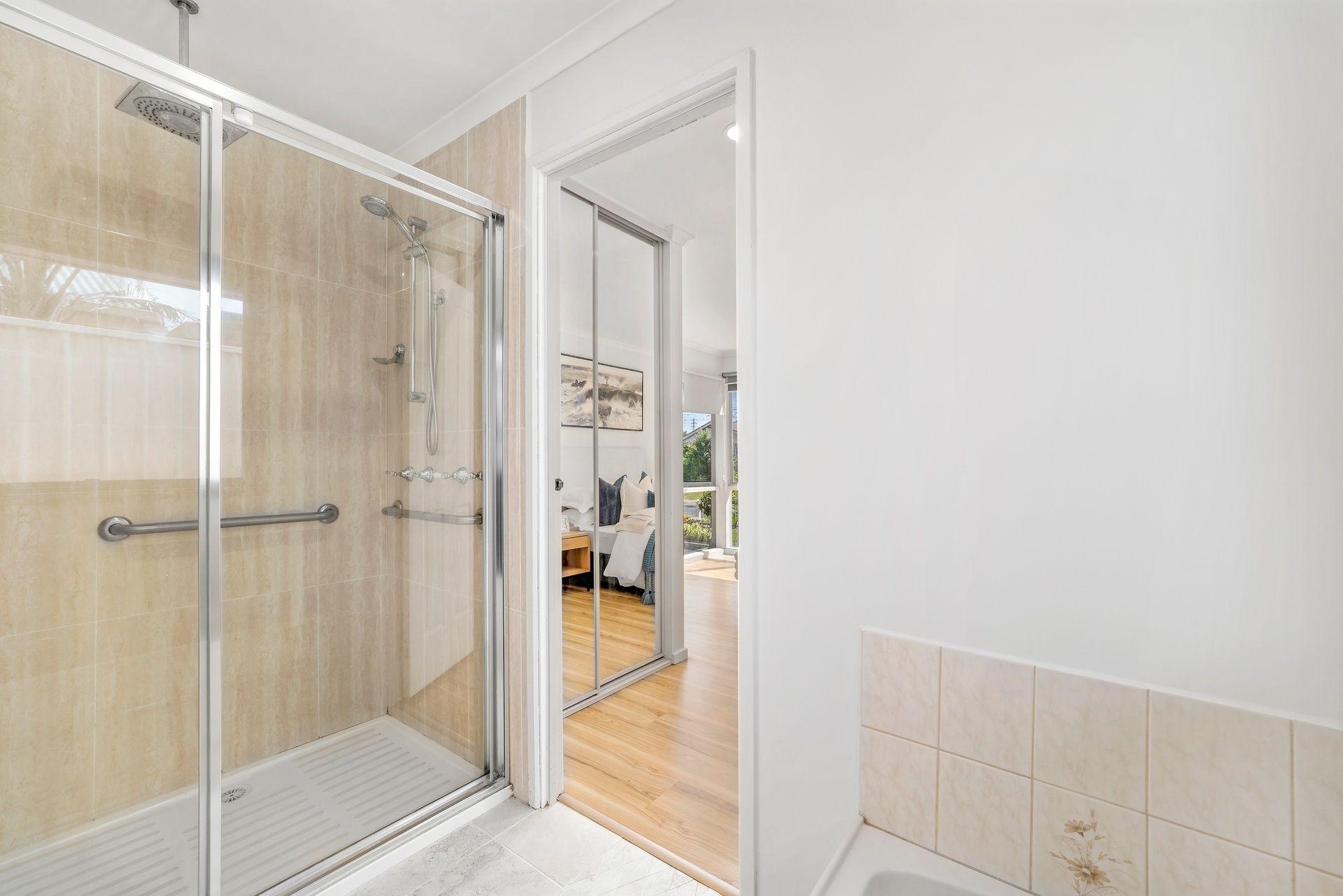 12 Rebecca Court — photo 11 of 17