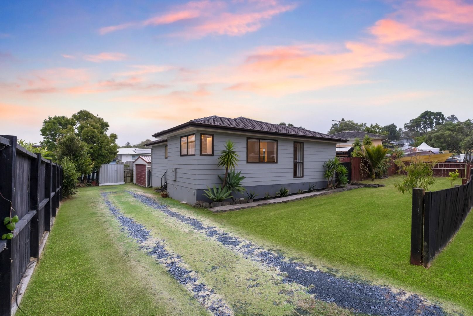 21 Fitzherbert Avenue, West Harbour, Waitakere City