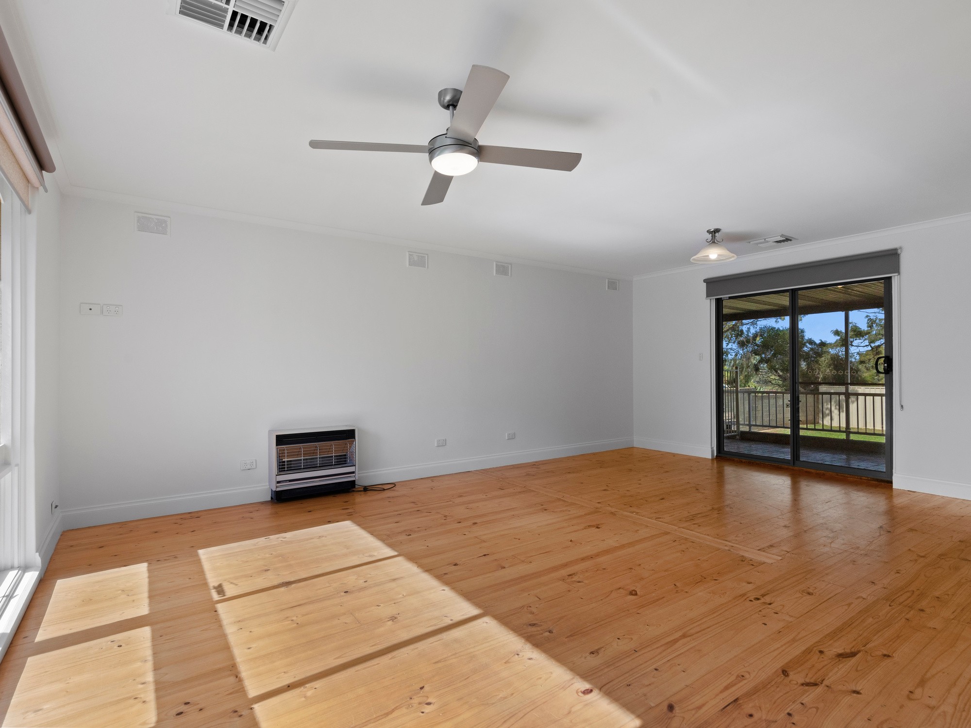 74 Teusner Drive, Morphett Vale, SA 5162