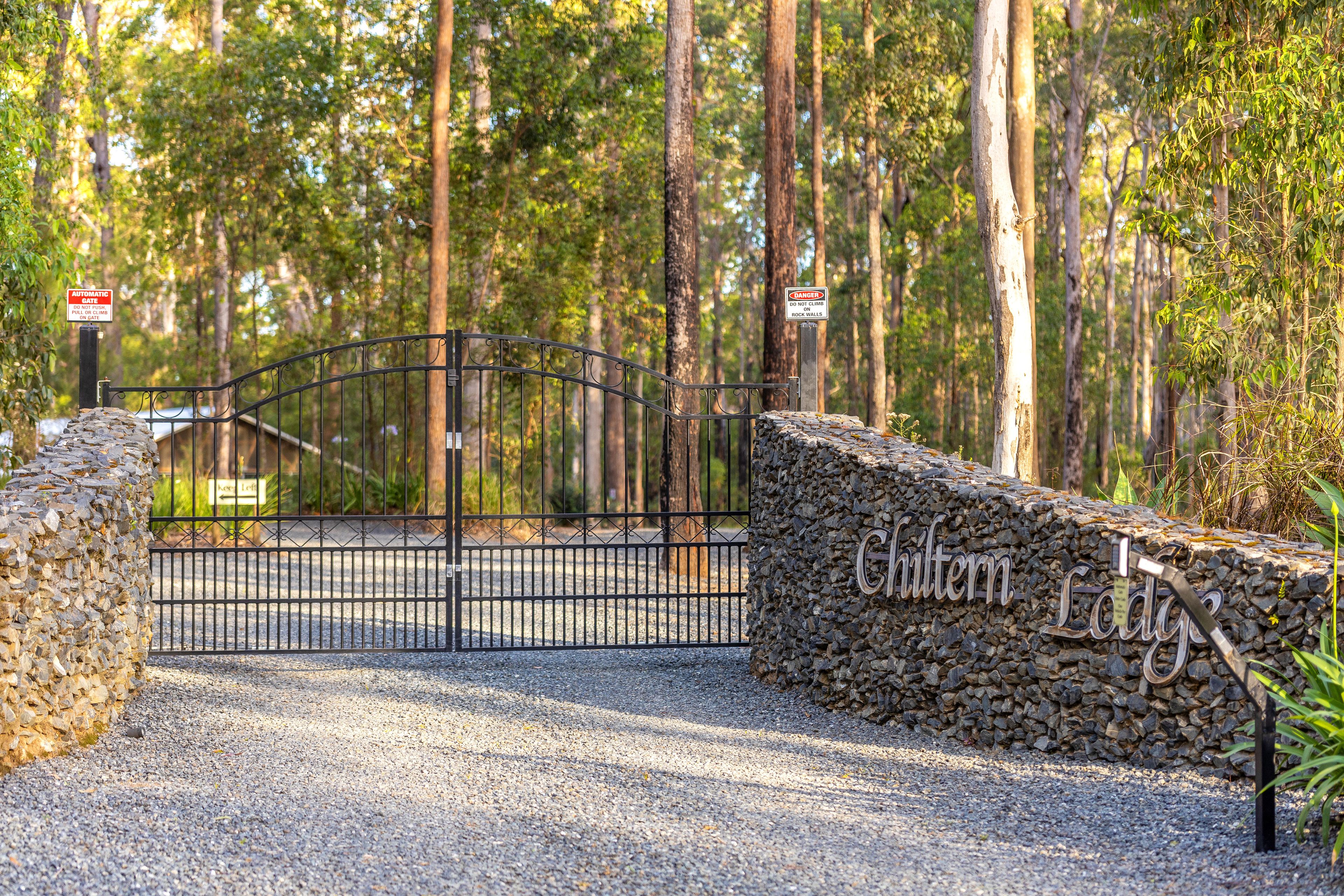 139 Metz Road, Old Bar NSW 2430
