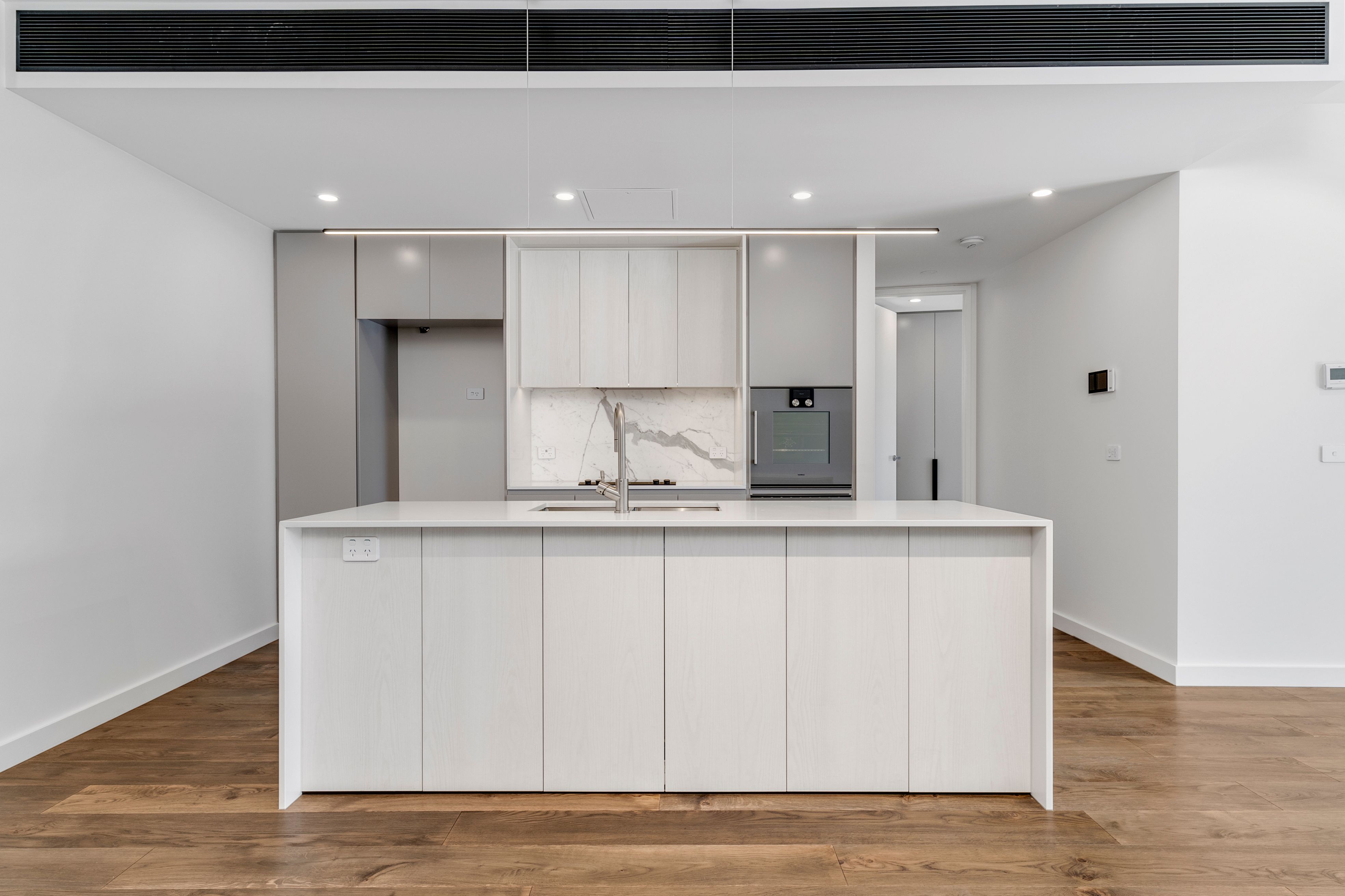 31/7 State Circle, Forrest, ACT 2603