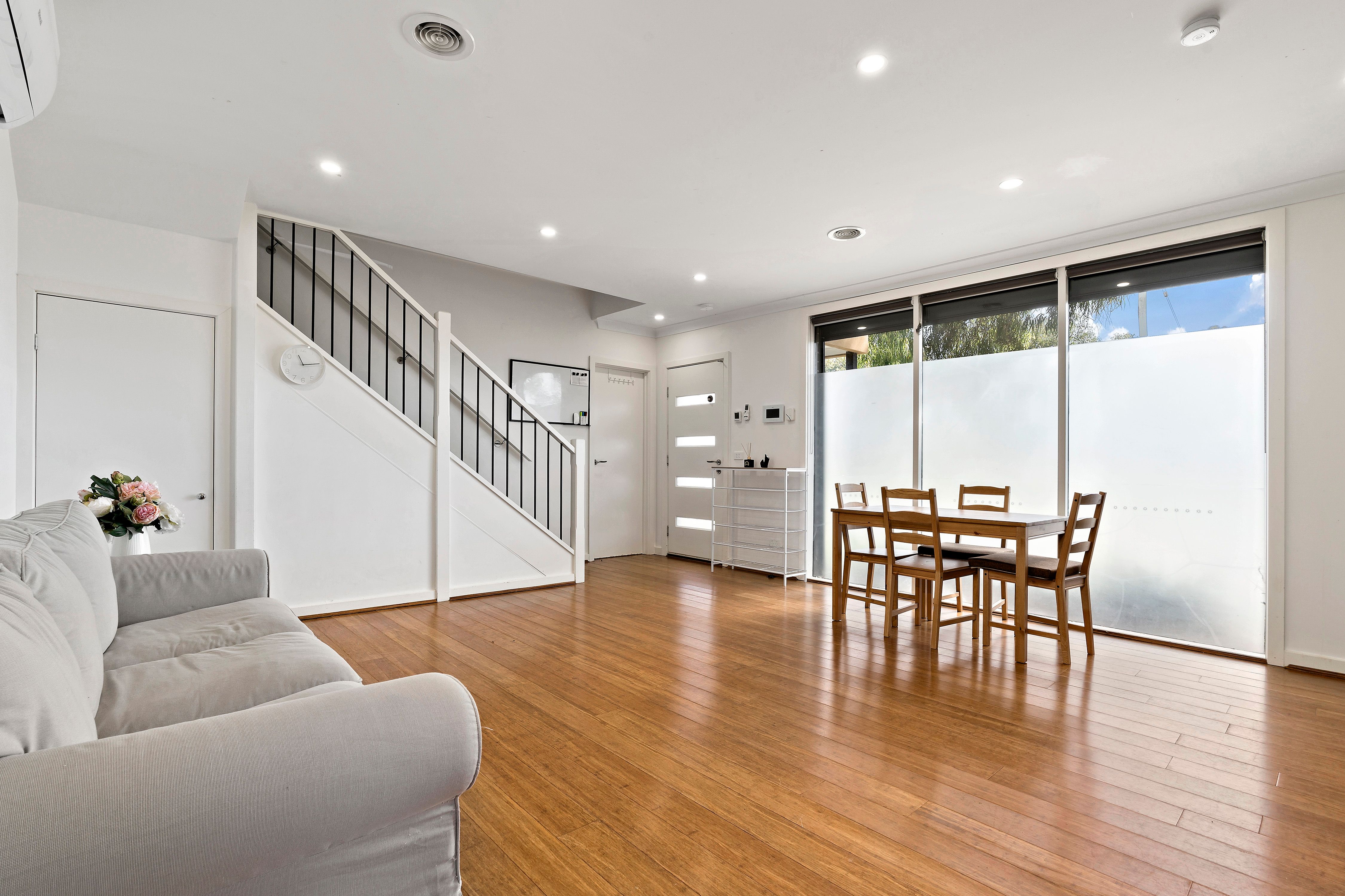 1/488 Haughton Road, Clayton South, VIC 3169