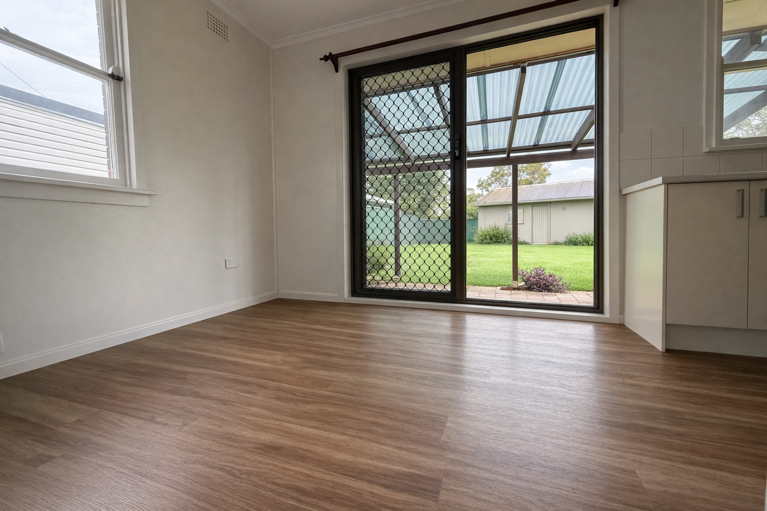 27 Brewongle Avenue — photo 4 of 5