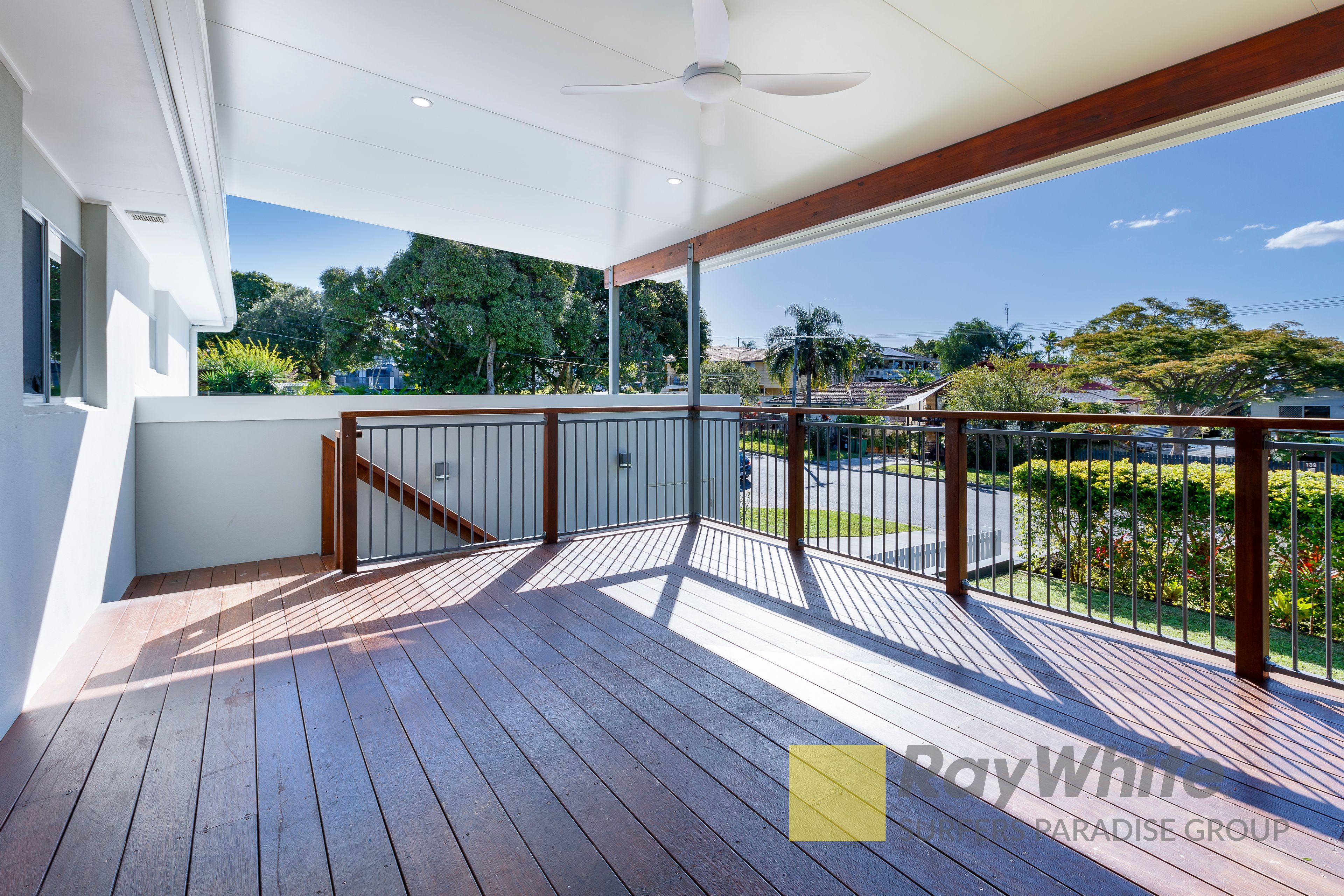 152 Bamboo Avenue, Benowa, QLD 4217