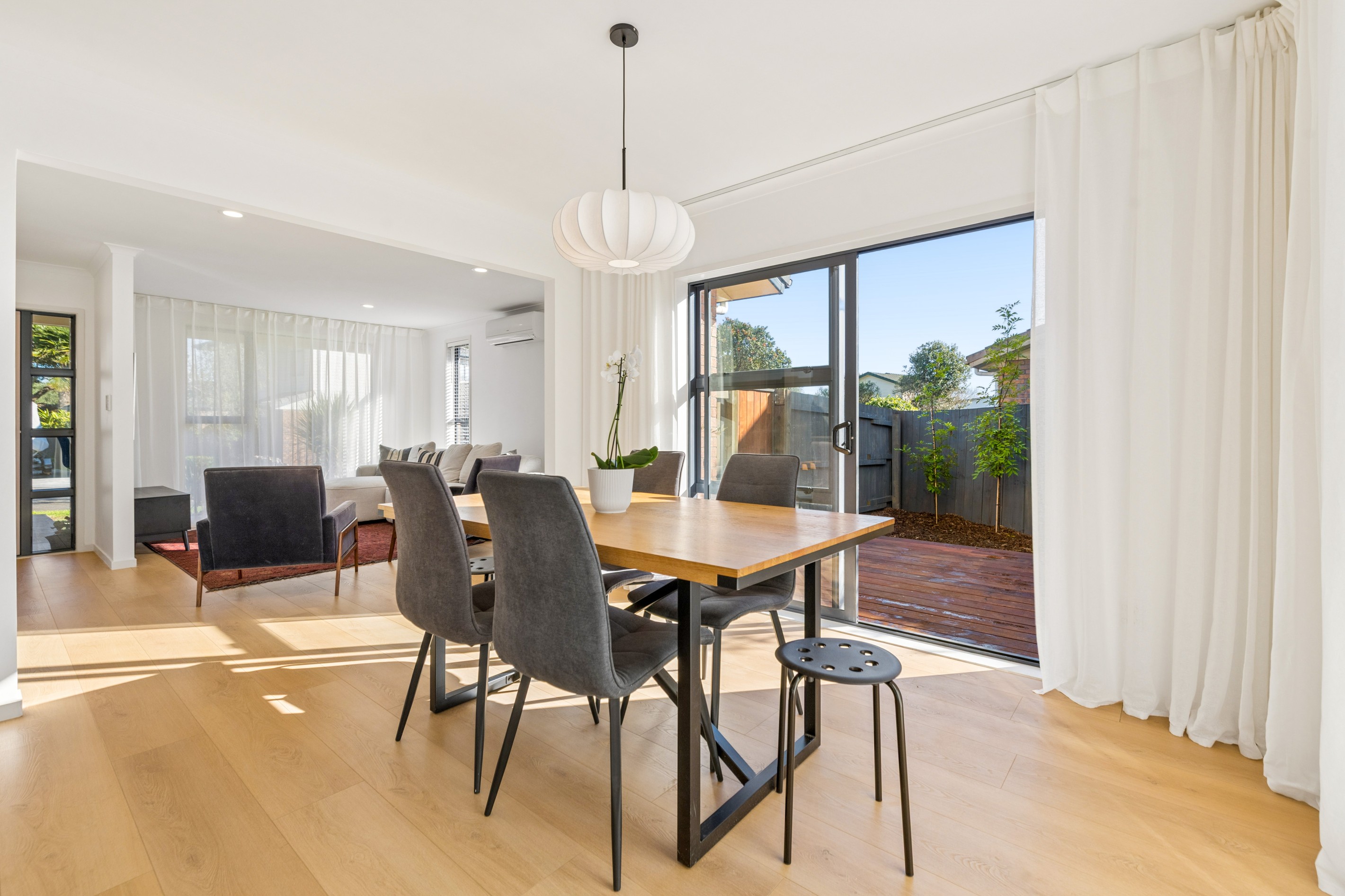 25D Wellesley Road, Mangere Bridge, Manukau City