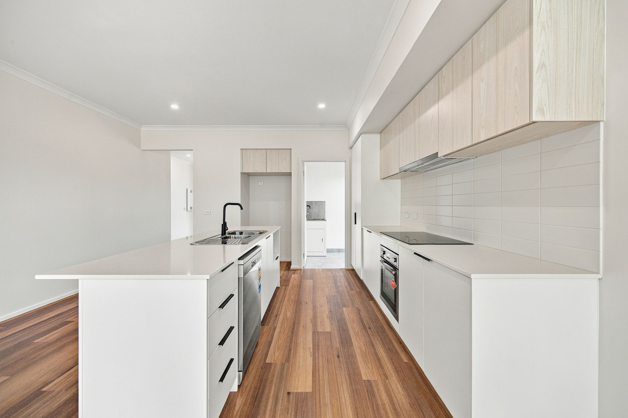24 Twynam Road — photo 3 of 26