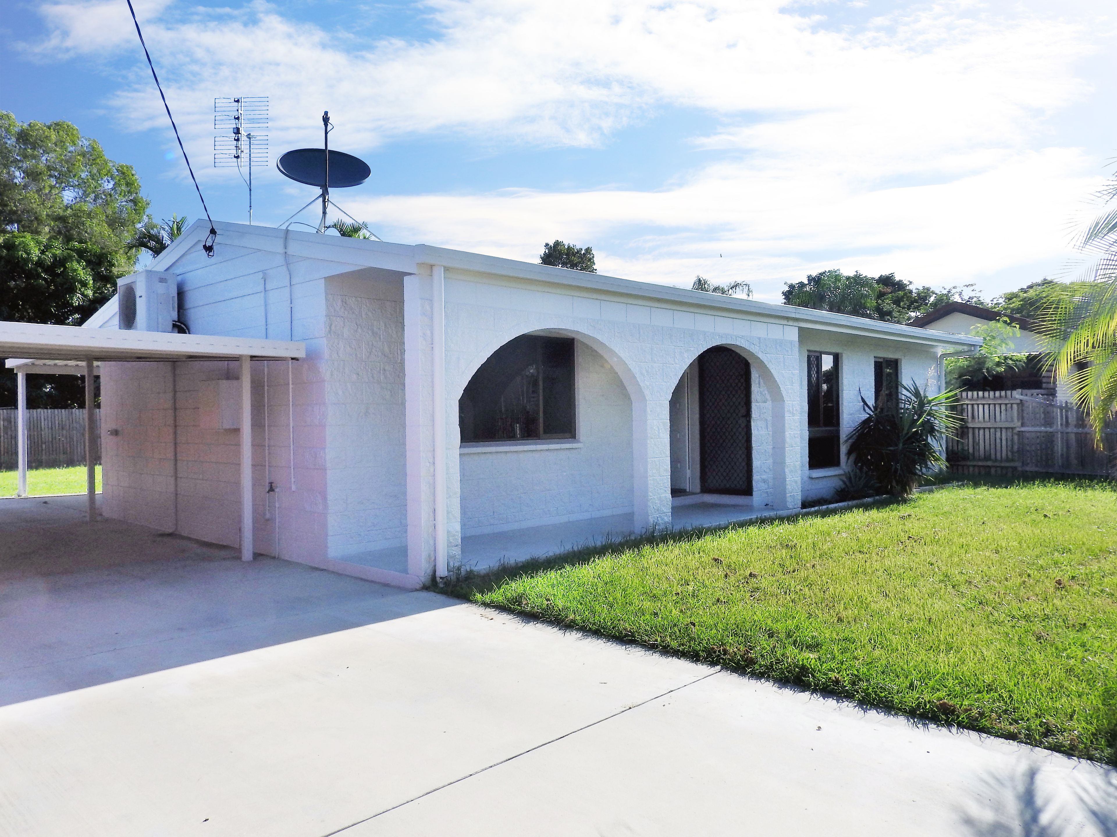 4 Salina Drive, Kelso, QLD 4815