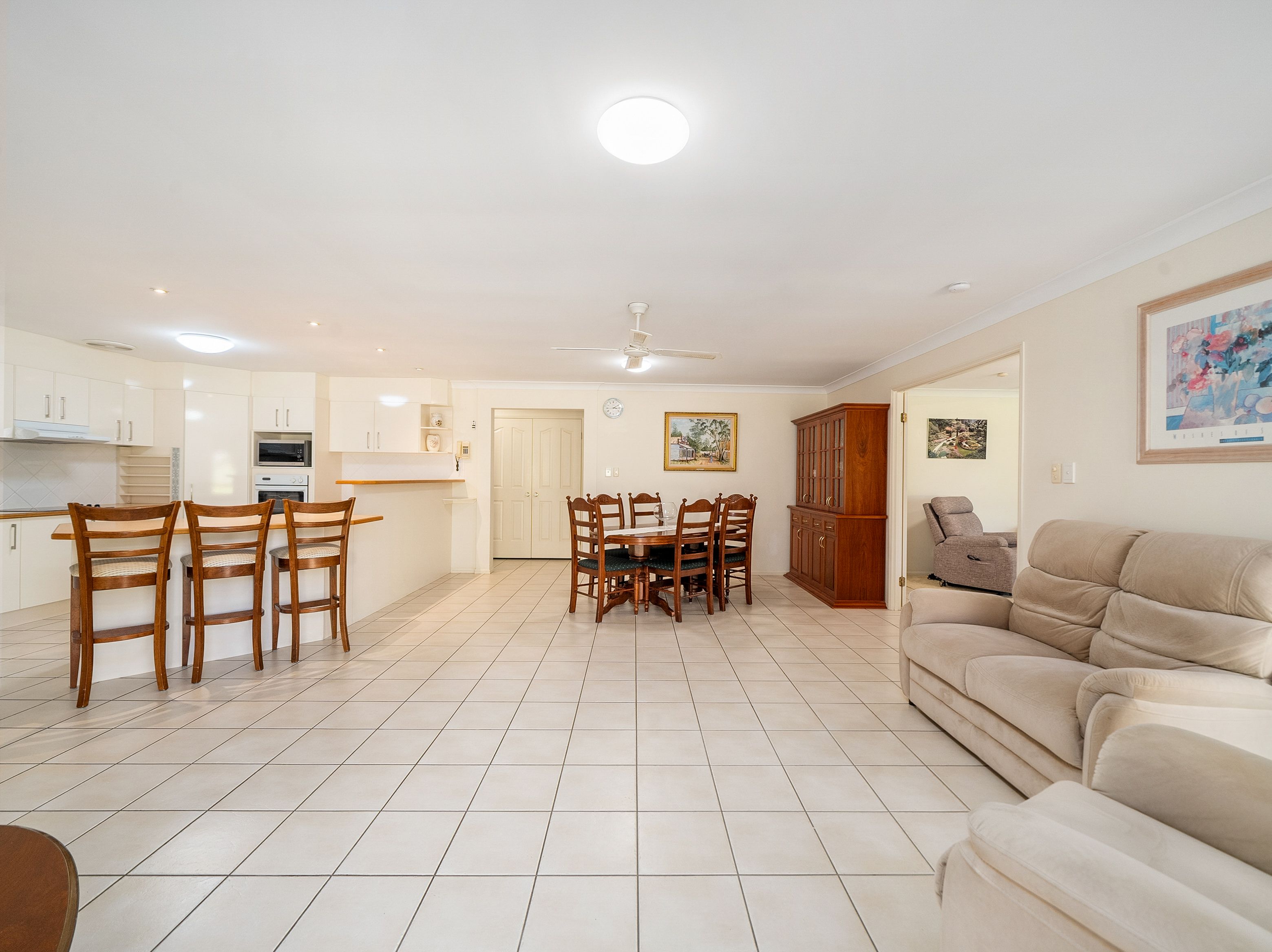 31 Fordington Way — photo 11 of 30