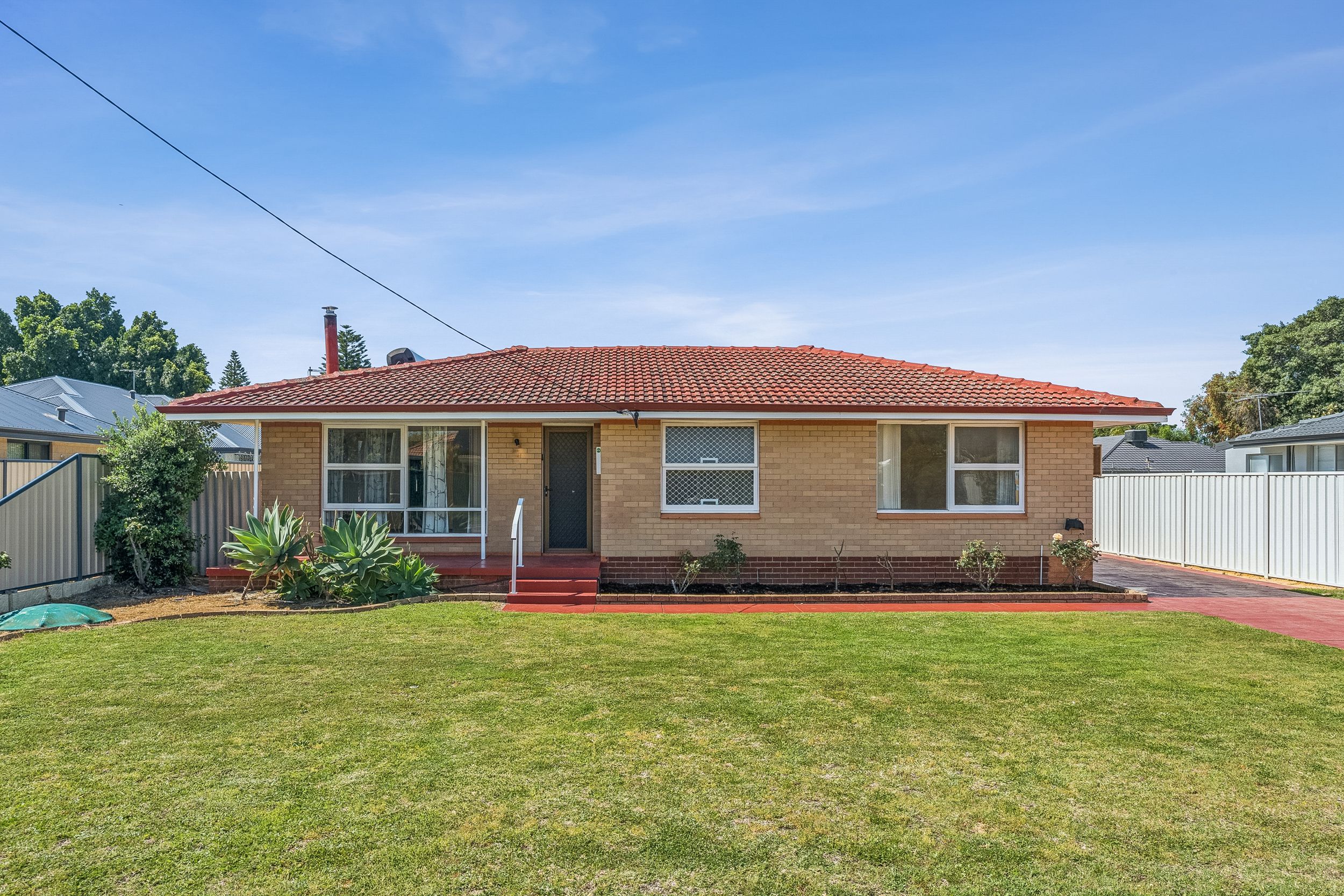 28 Brixton Street — photo from Ray White Aldridge & Associates - Kalamunda Location