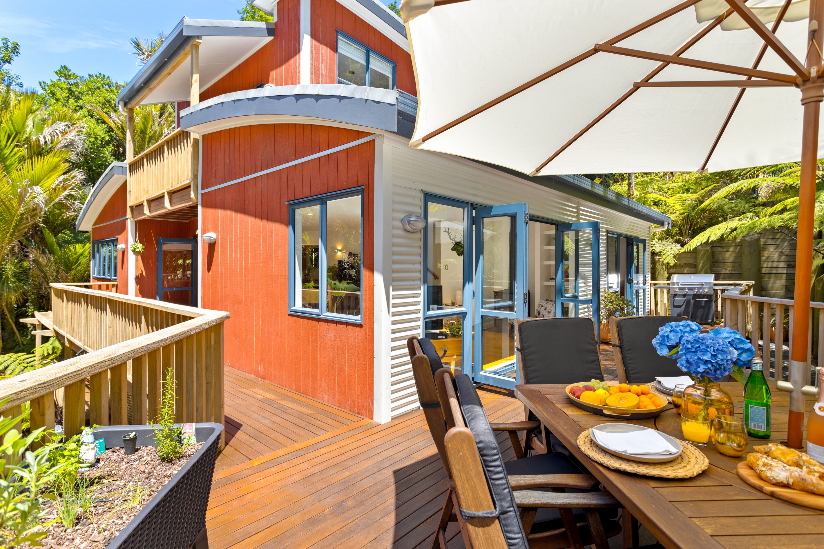 56 Wood Bay Road, Titirangi, Waitakere City