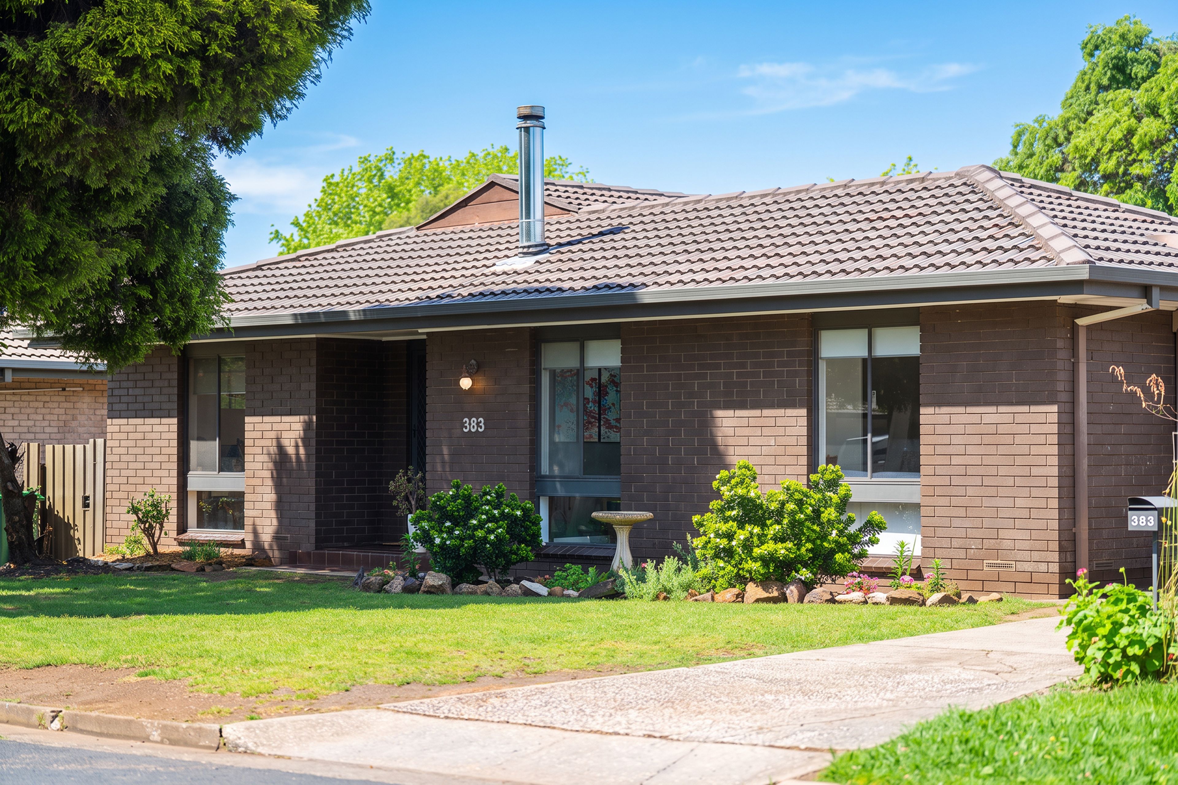 383 Dale Crescent — photo from Ray White Albury North